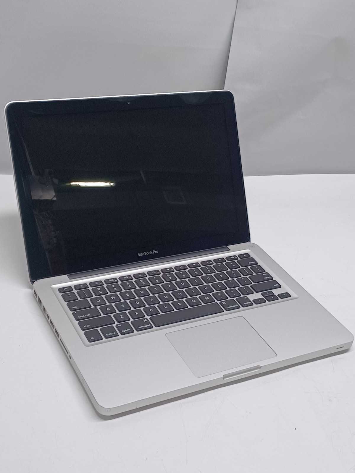 Apple MacBook Pro 13.3″ 2012 (Intel Core i5 3rd Gen, 4GB RAM, 500HDD) A1278