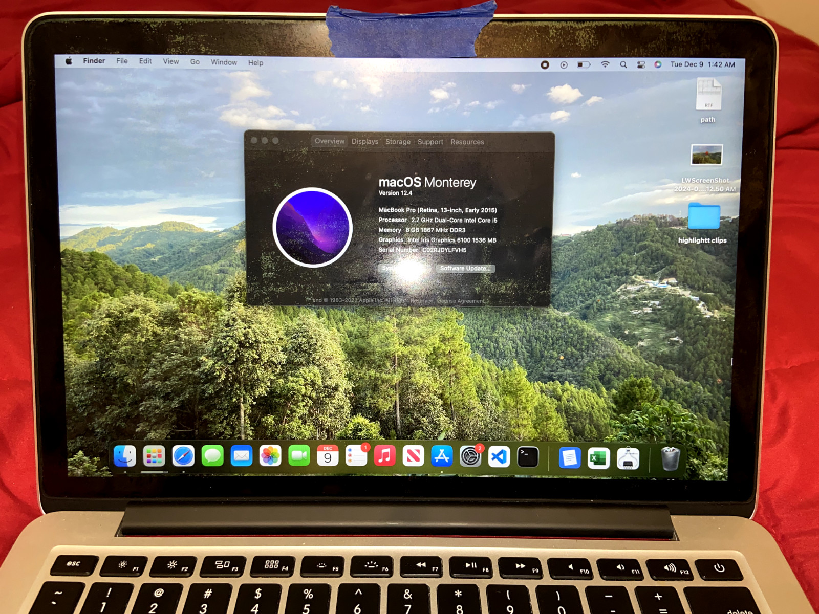 Apple MacBook Pro 13.3 in 2015/Intel Core i5 5th Gen. 2.70 GHz, 128 GB 8 GB…