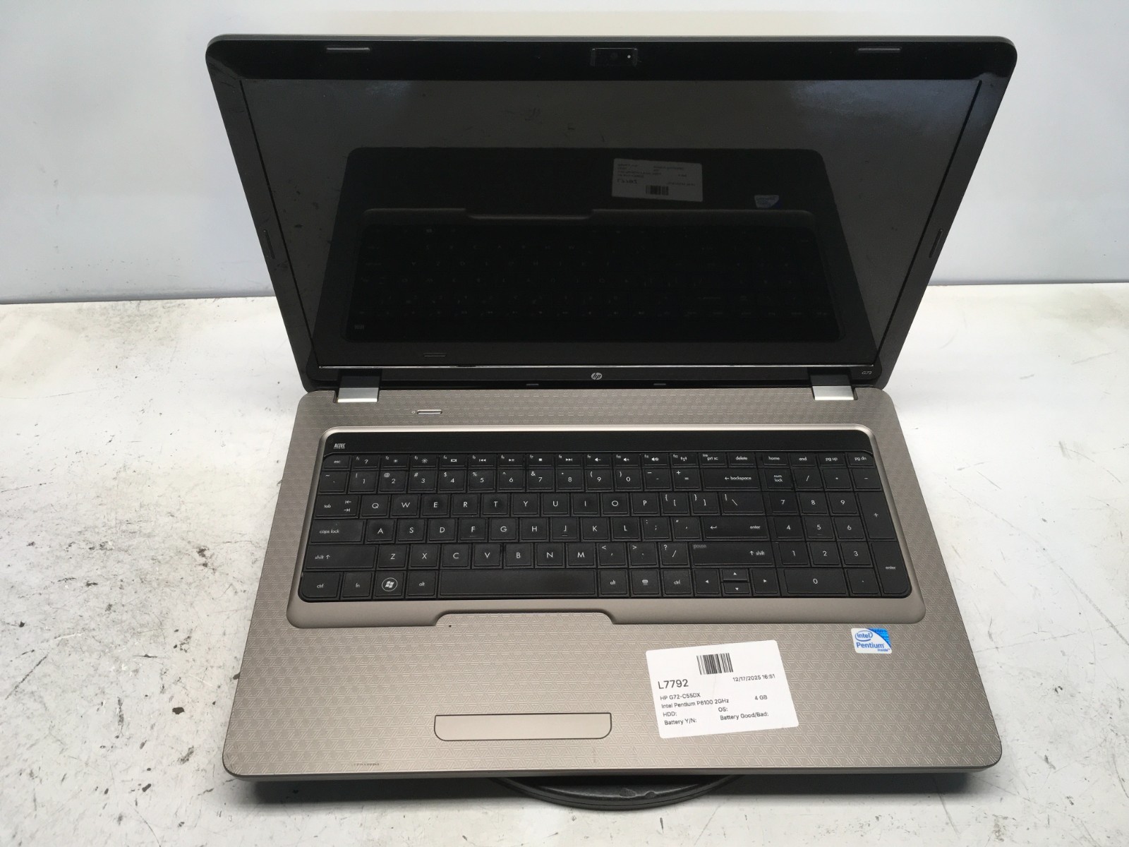 HP G72-C55DX Intel Pentium P6100 2GHz 4 GB NO HDD