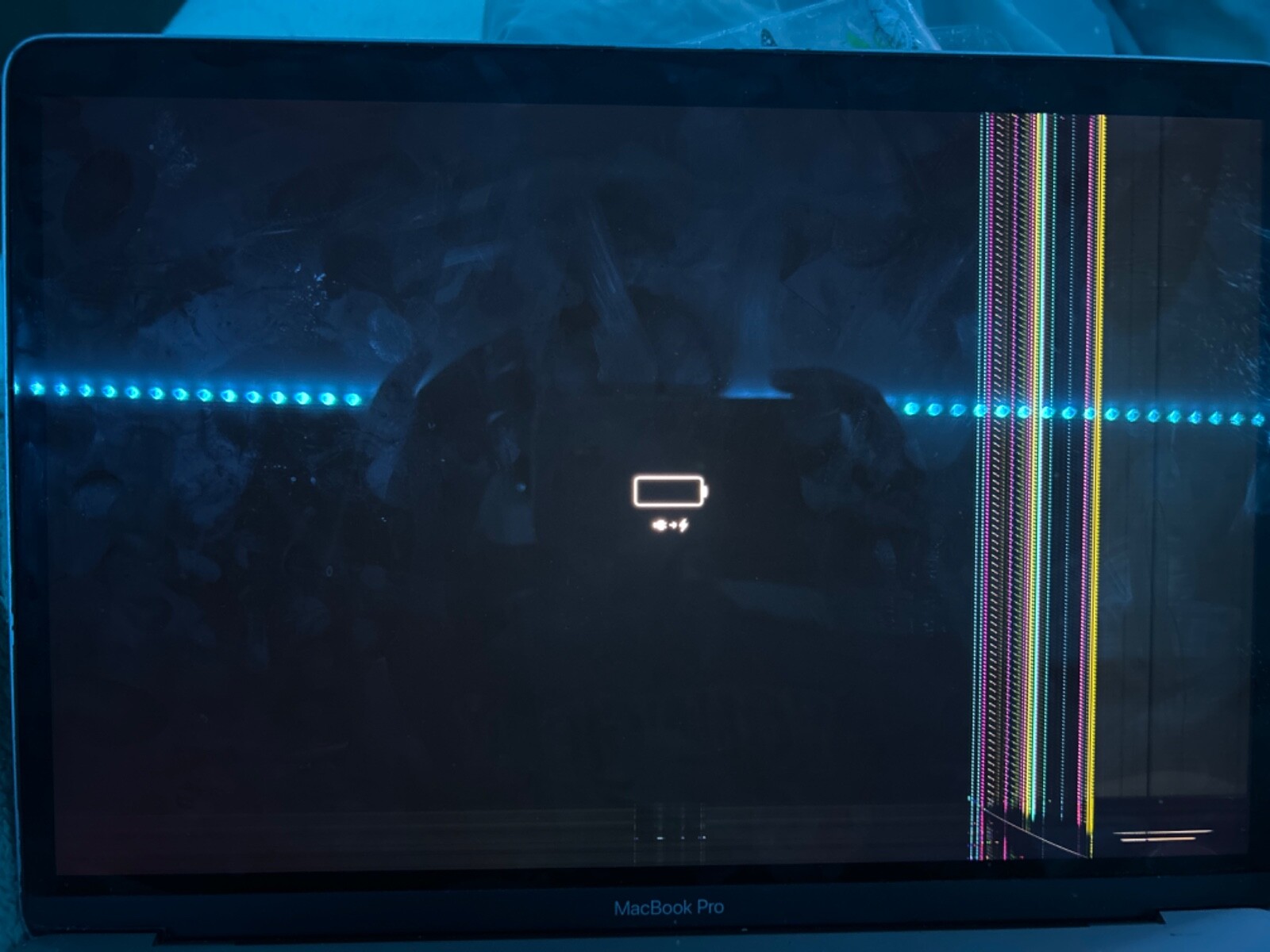 Apple MacBook Pro 13.3″ (256GB SSD, Intel Core i5-7360U 2.30GHz., 16GB RAM)…