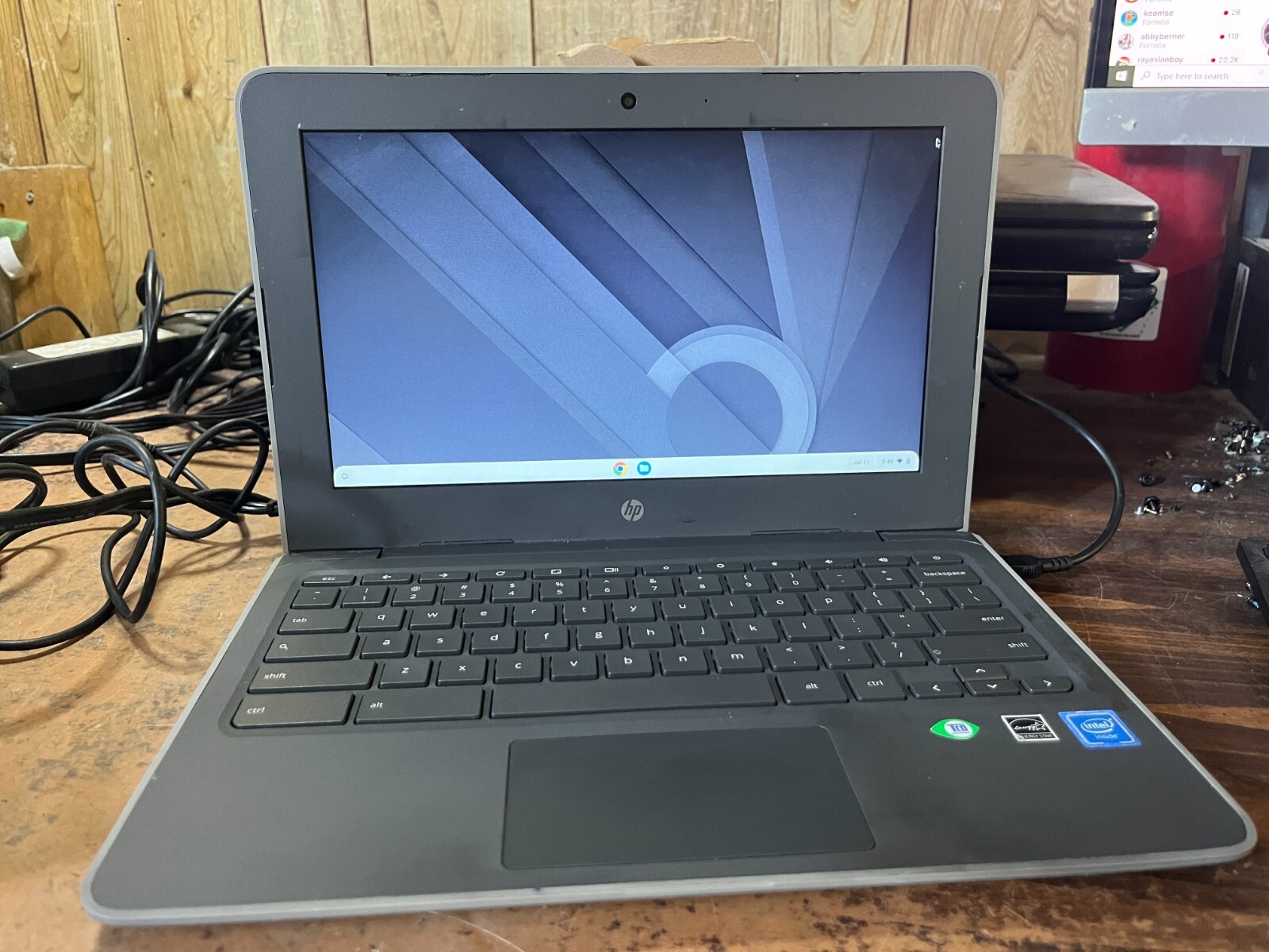 HP Chromebook 11 G7 EE 11.6″ Chromebook – 1366 x 768 – Celeron N4000-4 GB RAM –