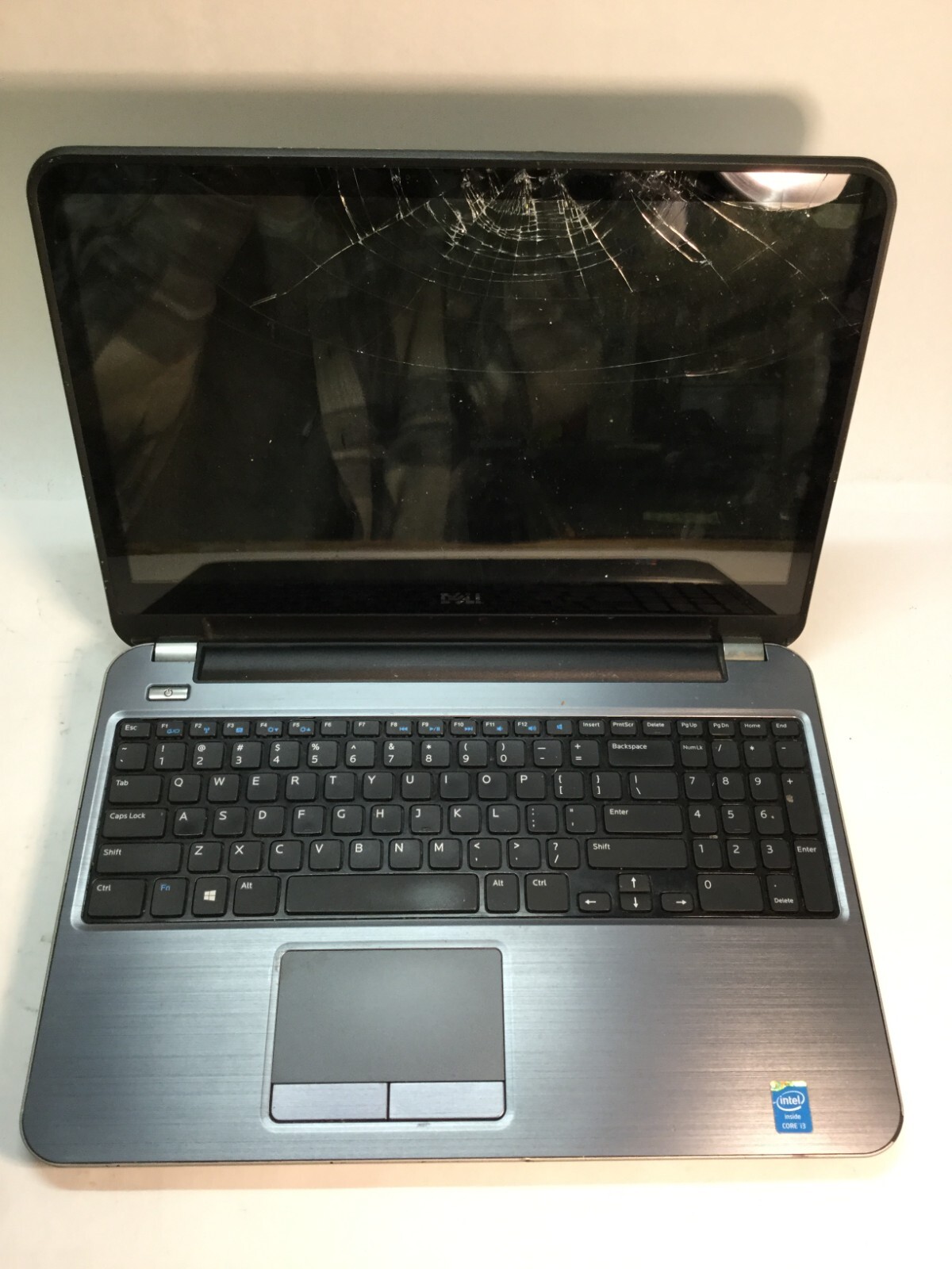 Dell Inspiron 5537 15″ Intel Core i3 4th Gen. -BOOTS/ CRACKED DISPLAY- MZ