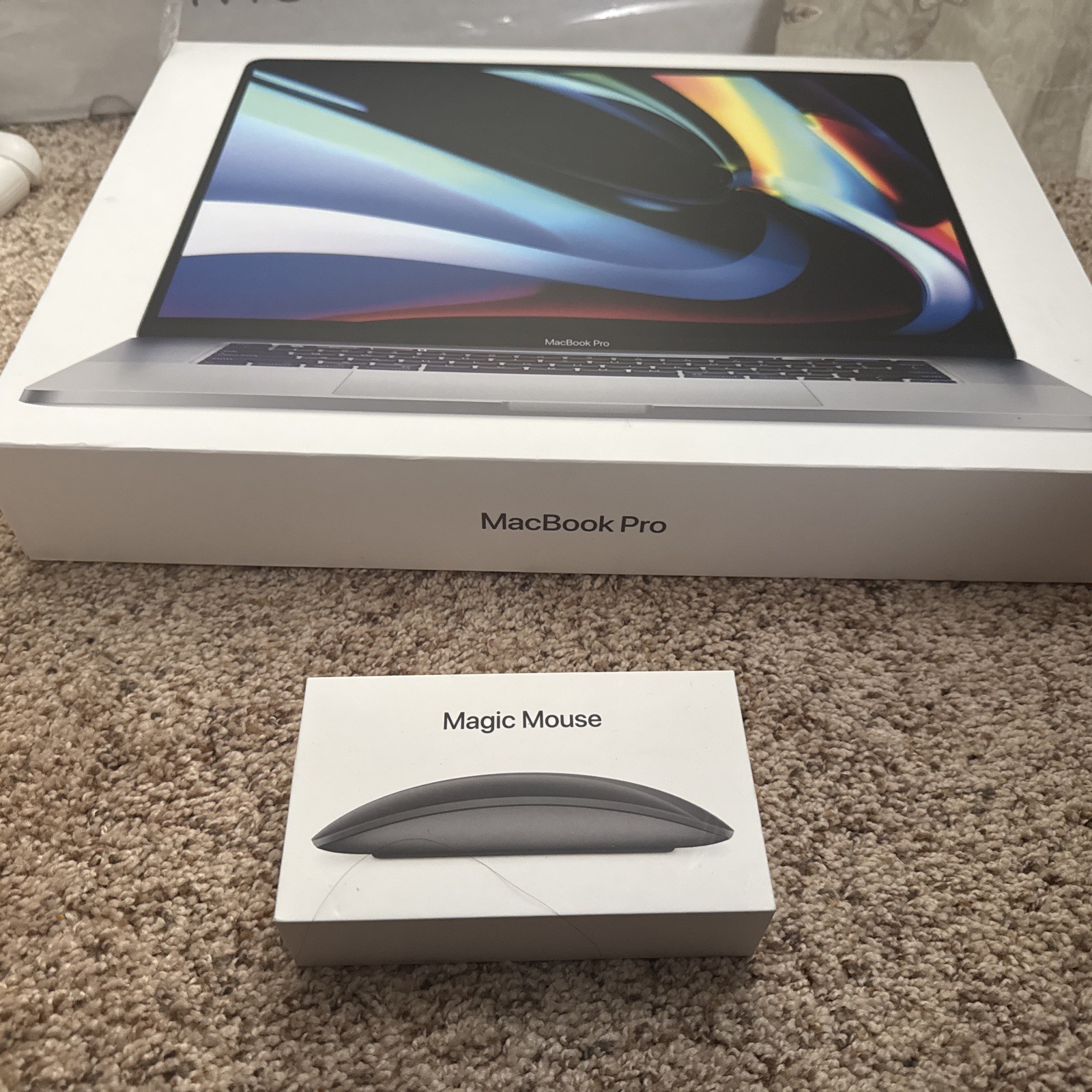 Apple MacBook Pro 16″ (1TB SSD, Intel Core i9 9th Gen., 4.80 GHz, 16GB) Laptop –
