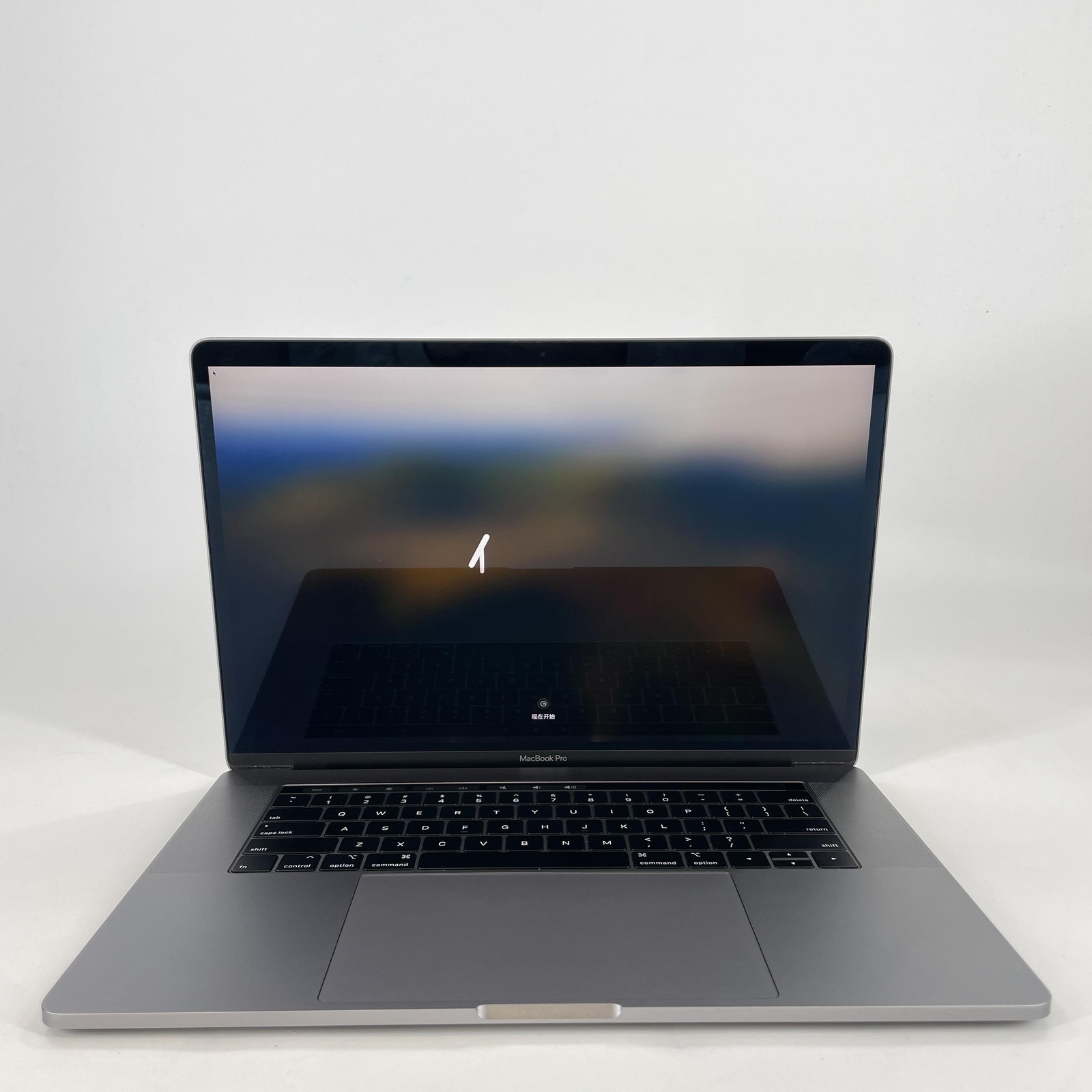 MacBook Pro 15 Touch Bar 2019 2.9 GHz i9 32GB 1TB SSD Radeon Pro Vega 20 Gray
