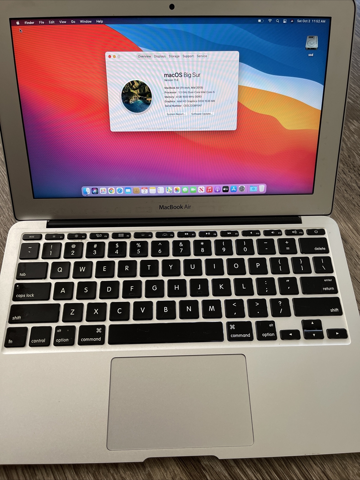 Apple Macbook Air 11” core i5 1.30GHz 4GB RAM 128GB SSD MacOS 11 Big Sur