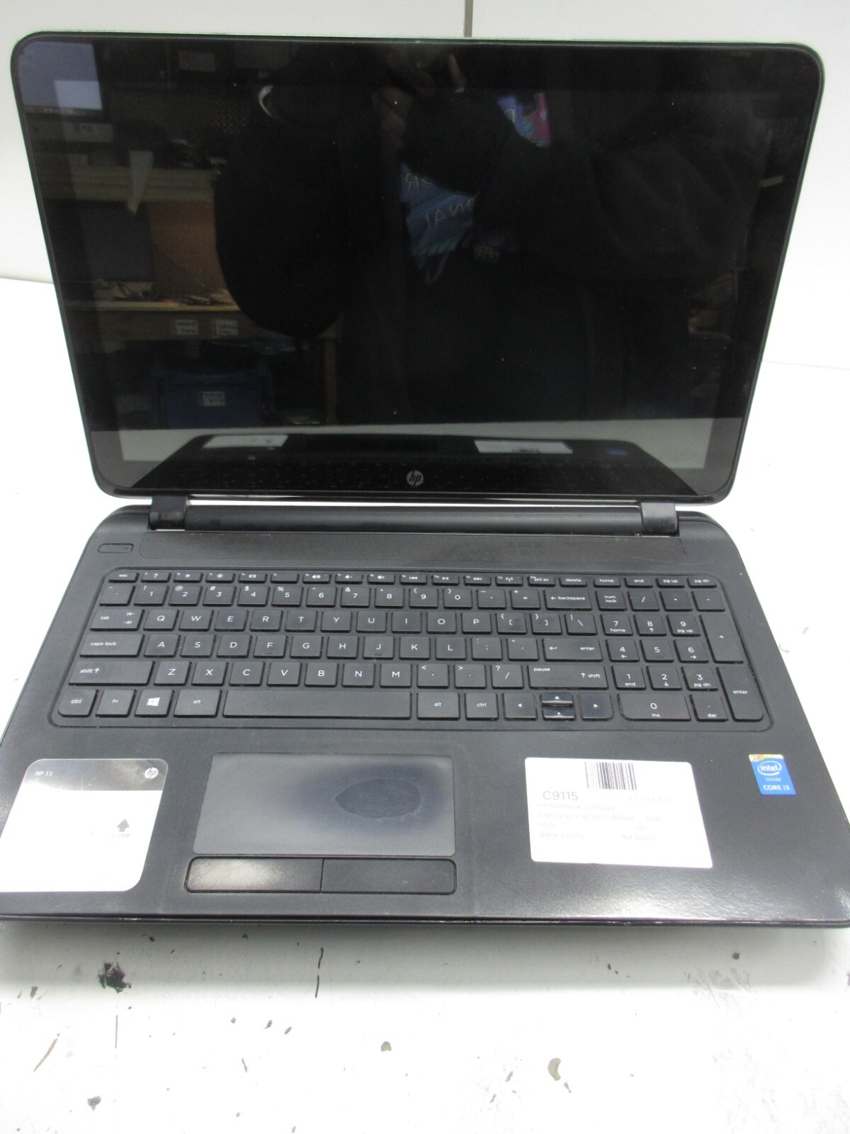 HP Notebook 15-f162dx Intel Core i3-4030U 1.90GHz 6GB NO HDD No Batt