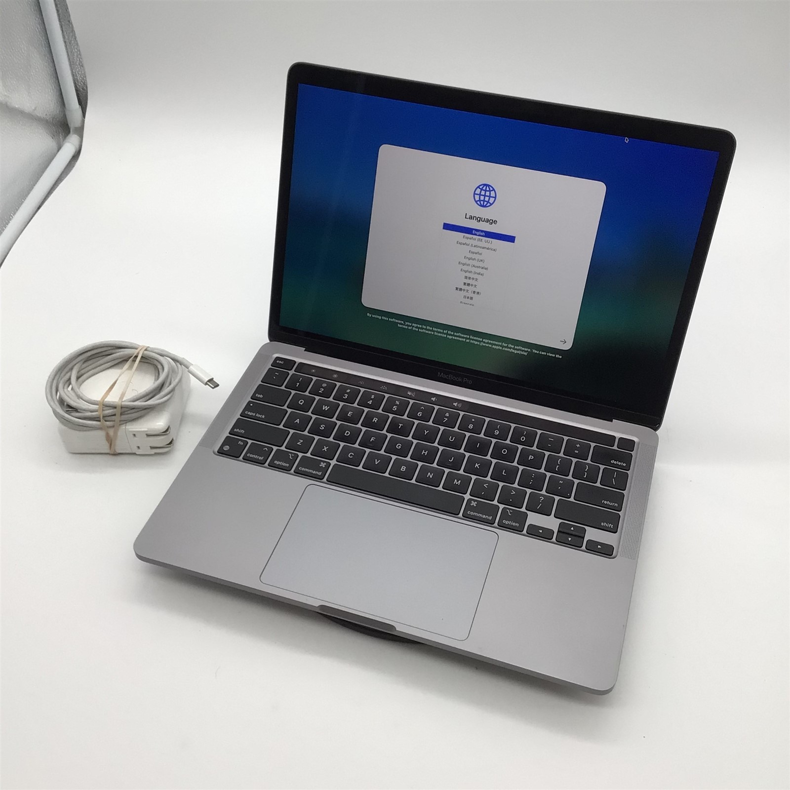 Apple MacBook Pro 13in A2338 Apple M1/16GB RAM/512GB SSD – OS Tahoe