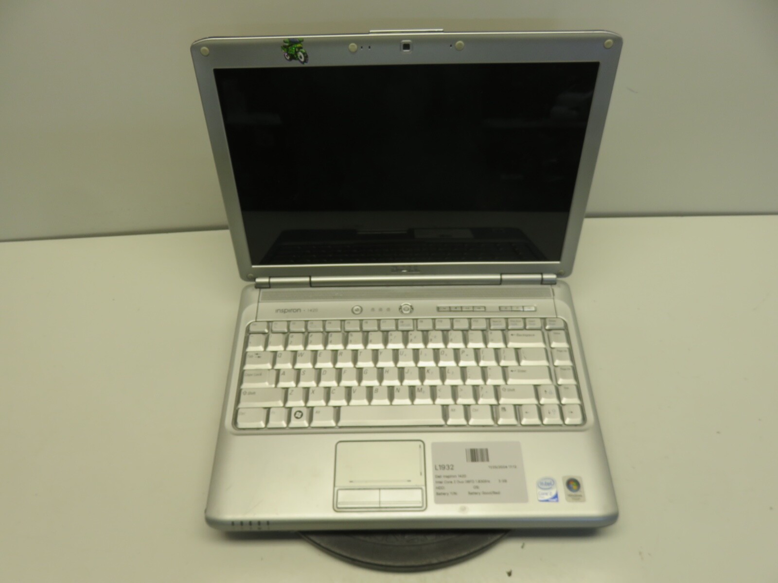 Dell Inspiron 1420 Intel Core 2 Duo 06FD 1.83GHz 3 GB NO HDD No Batt