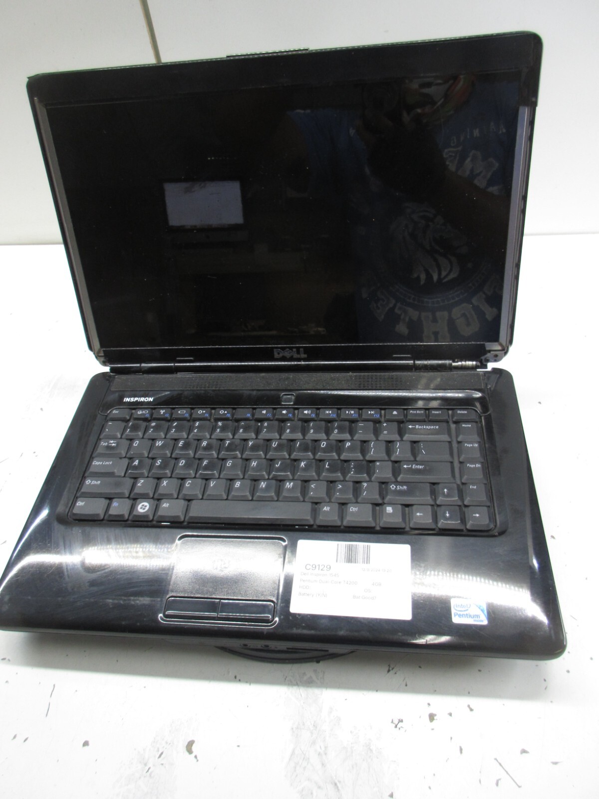 Dell Inspiron 1545 Pentium Dual-Core T4200 2.0GHz 4GB NO HDD No Batt