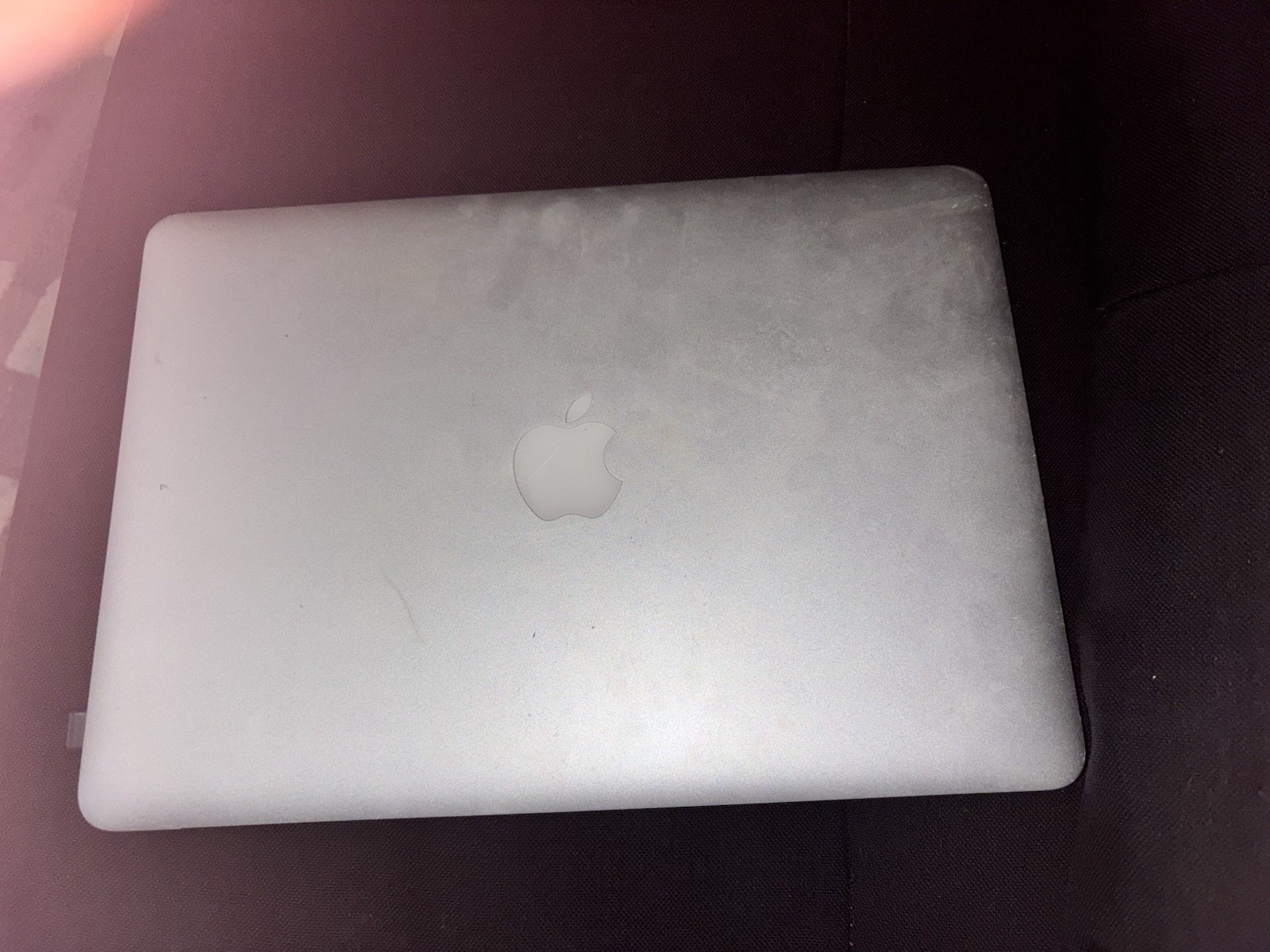 Apple MacBook Air 2017 Silver, 13-inch, Intel Core I5 1.8 GHz, 128GB, 8GB RAM