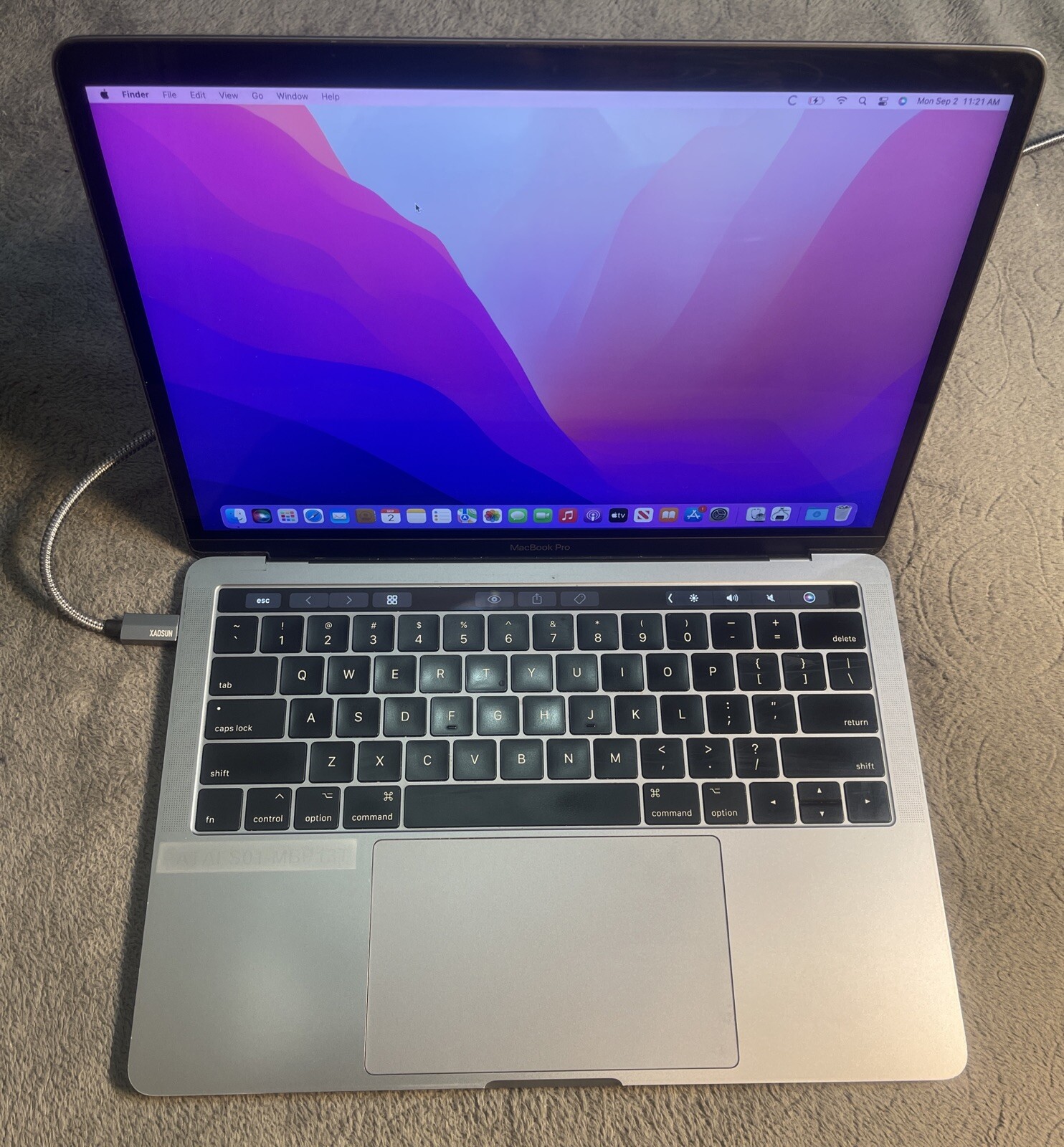 Apple MacBook Pro A1706 MPXV2LL/A 2017 13.3” i5-7267U 8GB RAM 250GB SSD #07