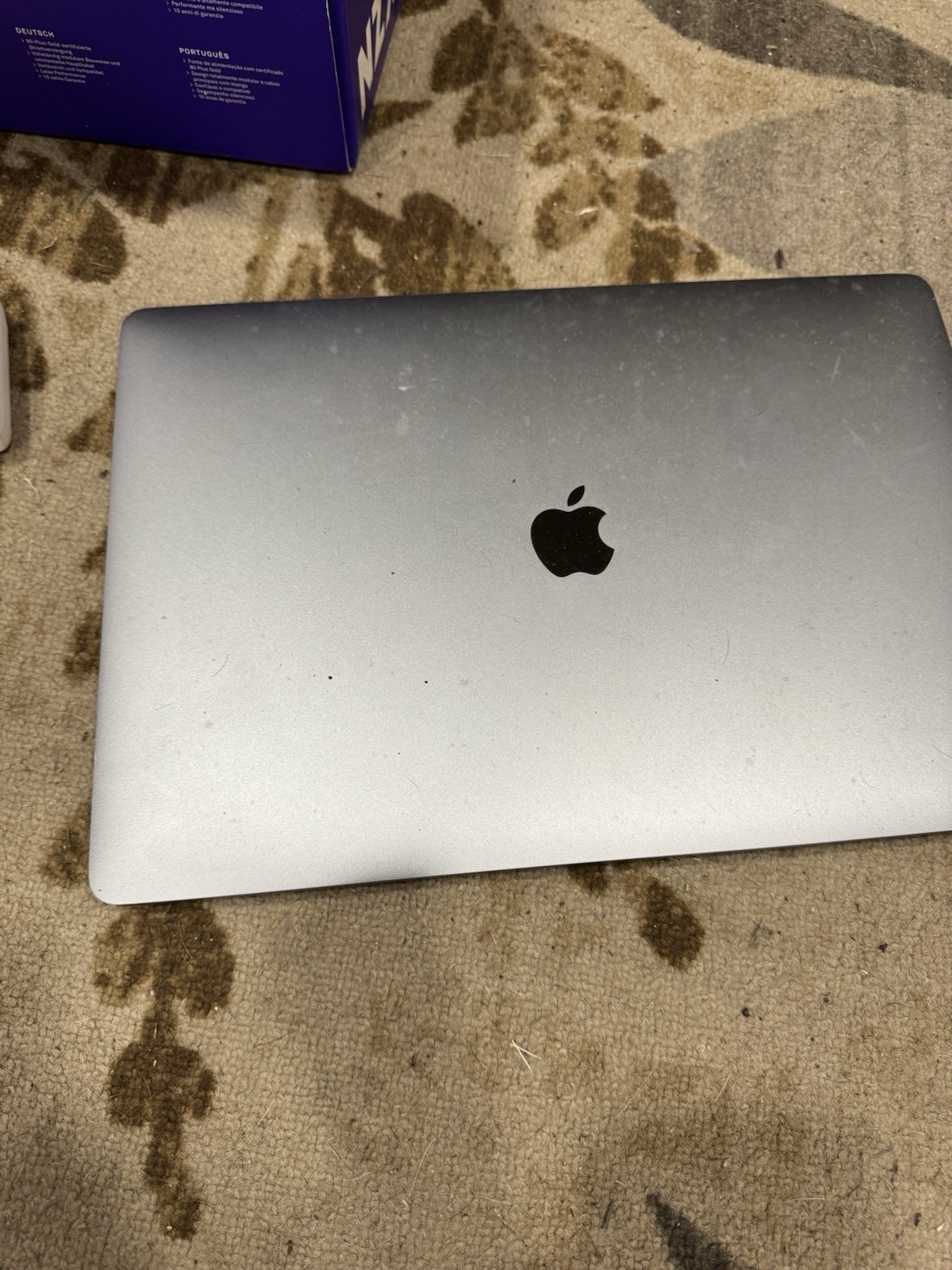 Apple MacBook Pro (Retina) 15.4 in 2017/Intel Core i7 7th Gen. 2.90 GHz, 512 GB