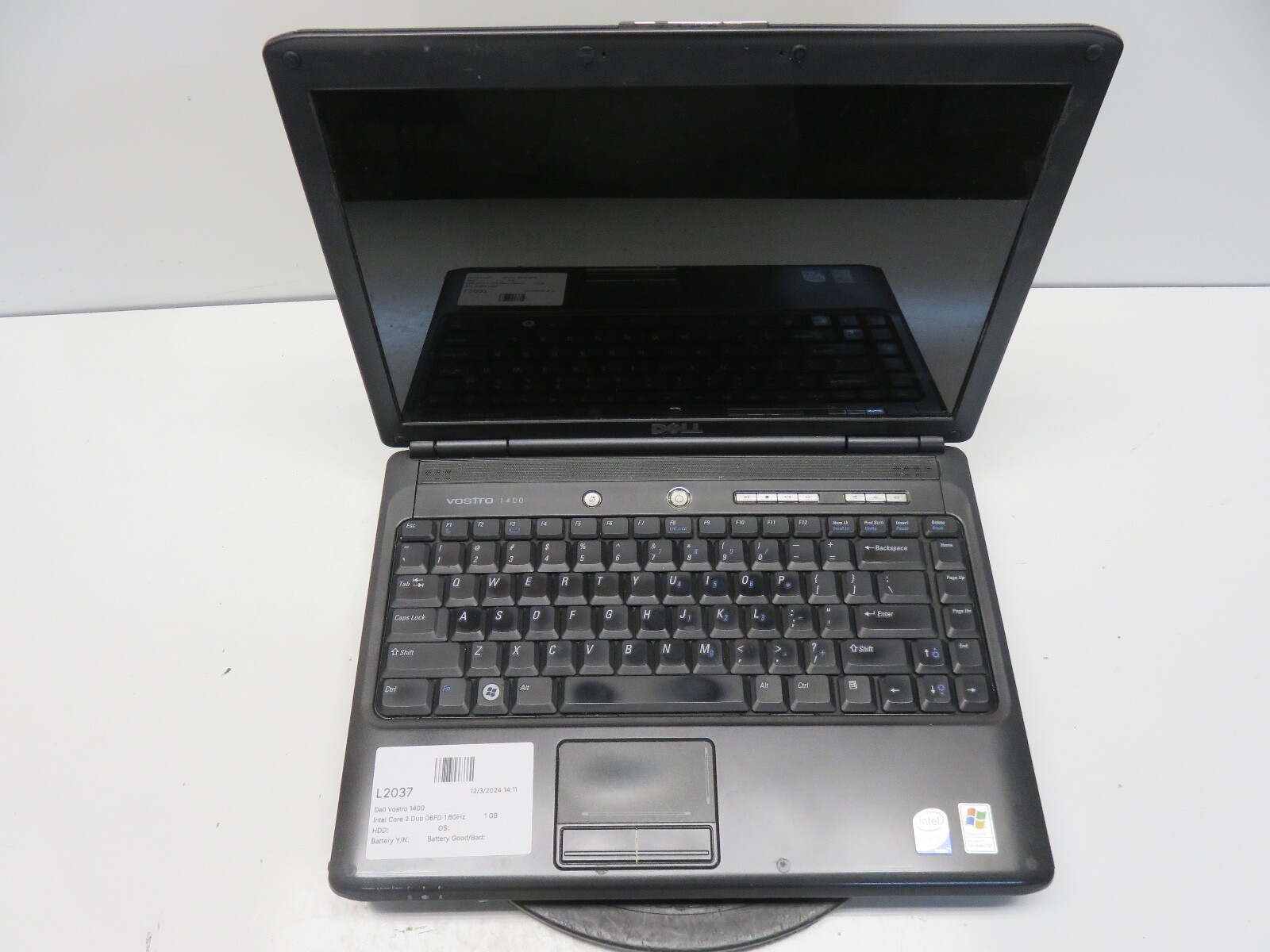 Dell Vostro 1400 Intel Core 2 Duo 06FD 1.6GHz 1 GB NO HDD No Batt