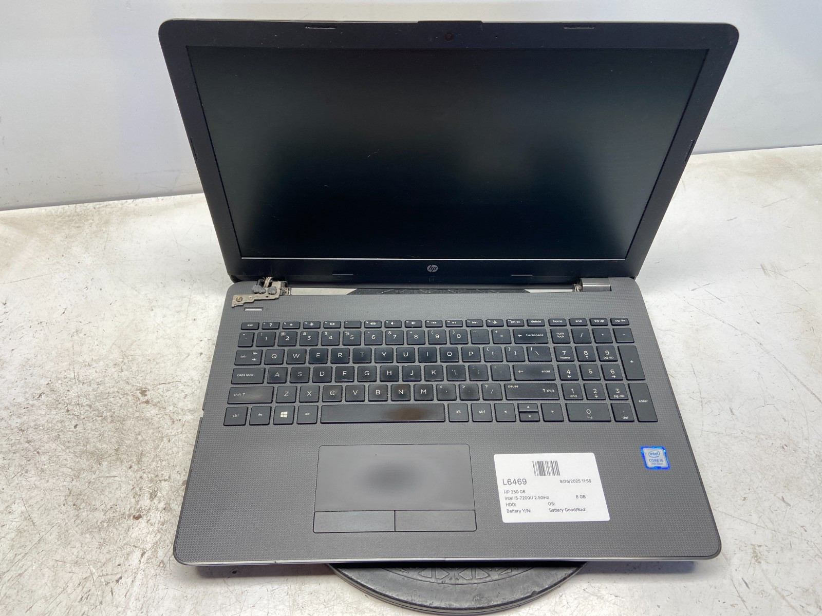 HP 250 G6 Intel i5-7200U 2.5GHz 8 GB NO HDD READ