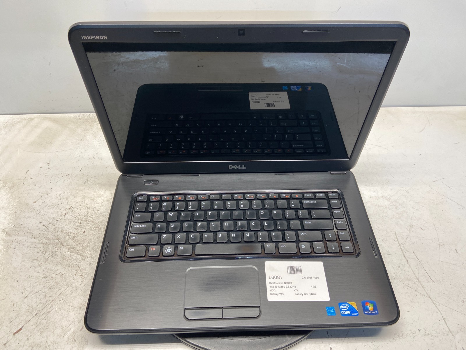 Dell Inspiron N5040 Intel i3-M380 2.53GHz 4 GB NO HDD