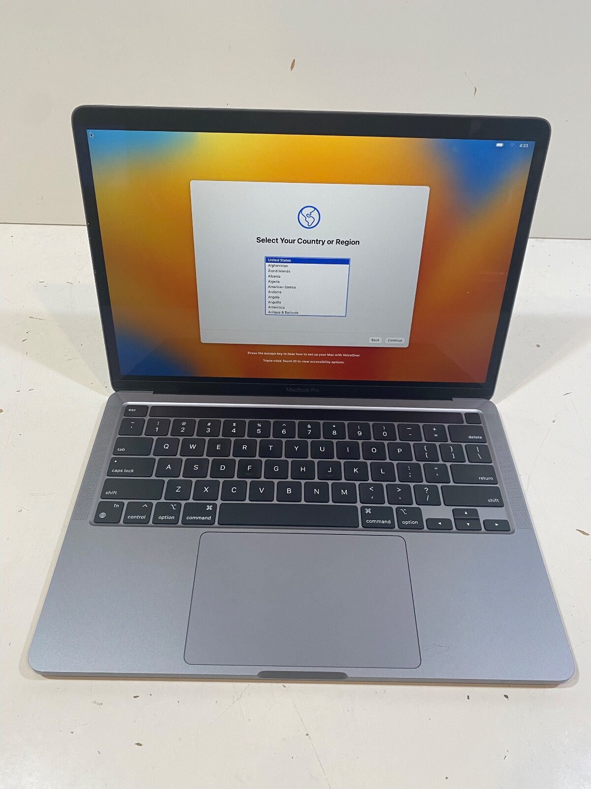 Apple MacBook Pro 2020 13″ 2 Port TB | M1 8/8 core CPU/GPU | 16GB 256GB SSD *85%