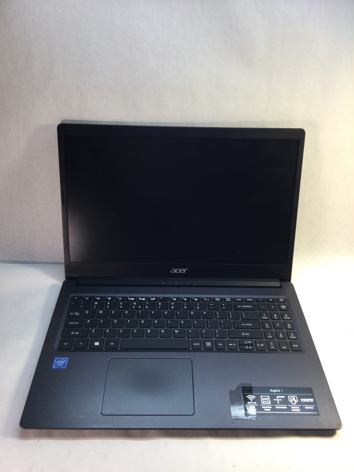 Acer Aspire 1 15″Laptop Intel Celeron -DOES NOT BOOT -MZ