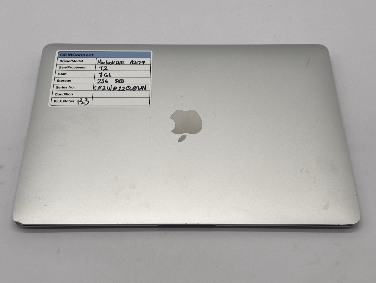 Apple MacBook Air 2020, A2179, i3 10th Gen, 1.1GHz, 8GB, 256GB SSD-No OS/Charger