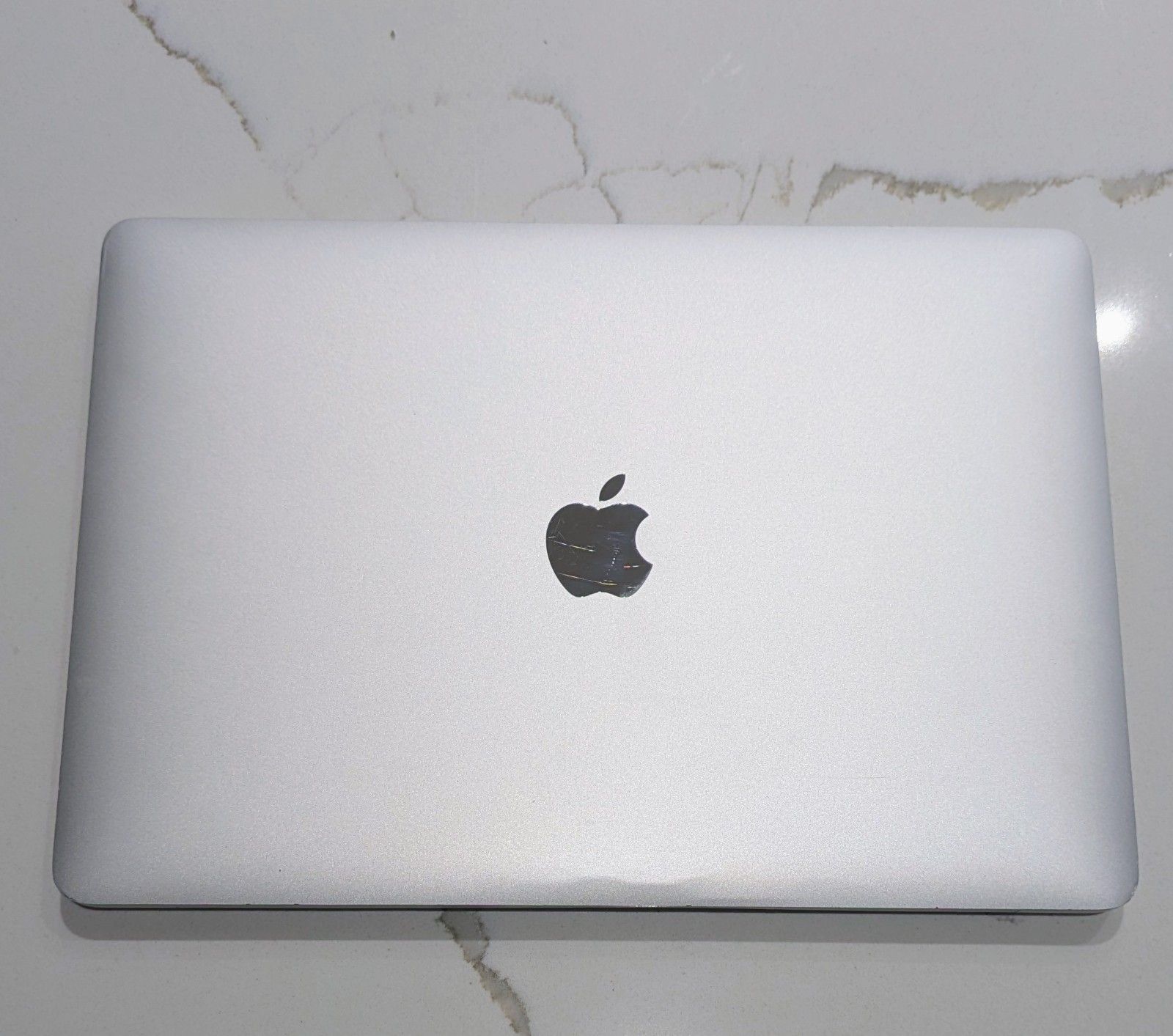 Apple MacBook Pro 13-inch 2022 M2 Chip, 8GB RAM, 256GB