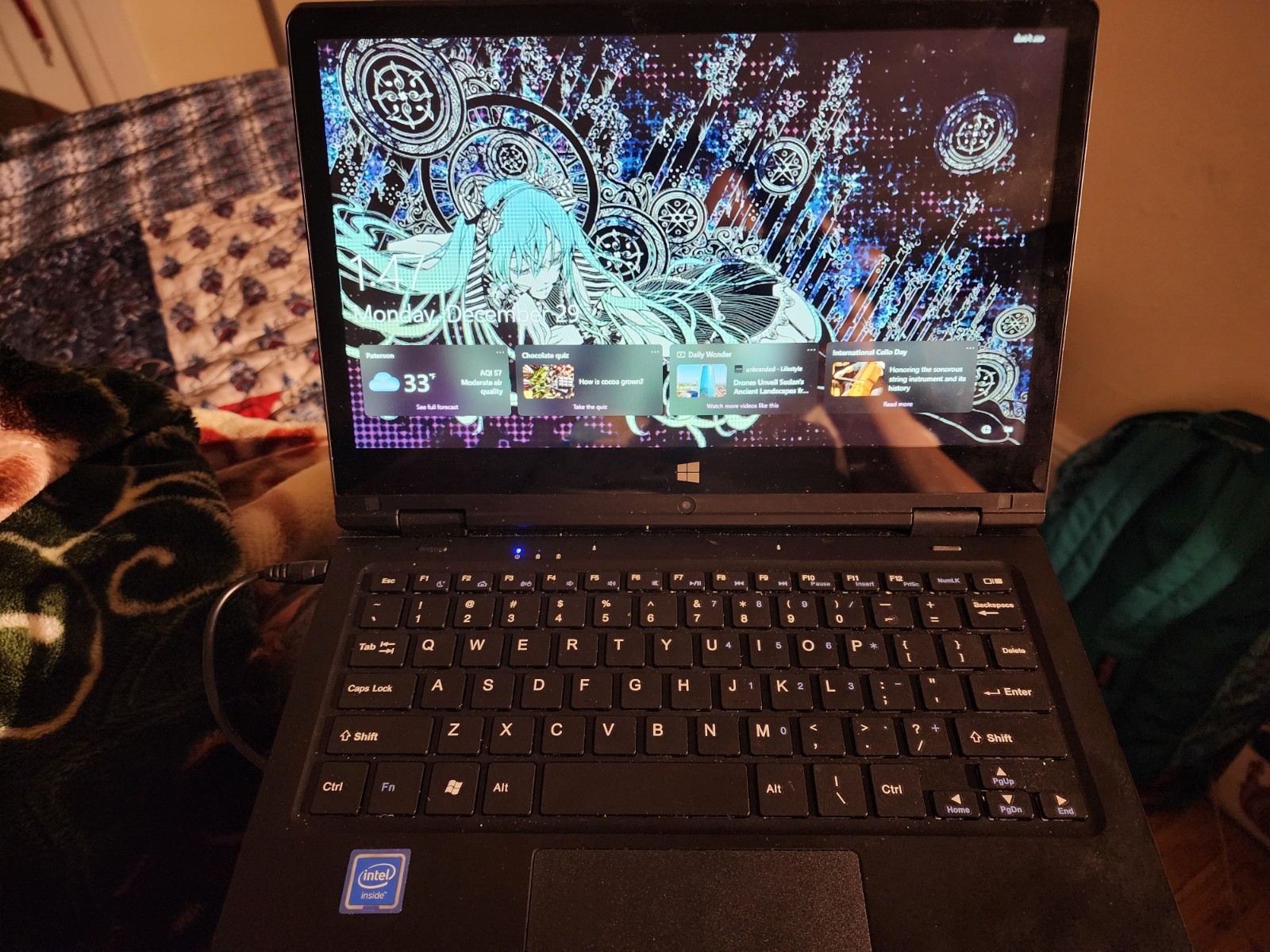 Core Innovations: CLT116411.6″ Convertible Touchscreen Laptop with Windows 10