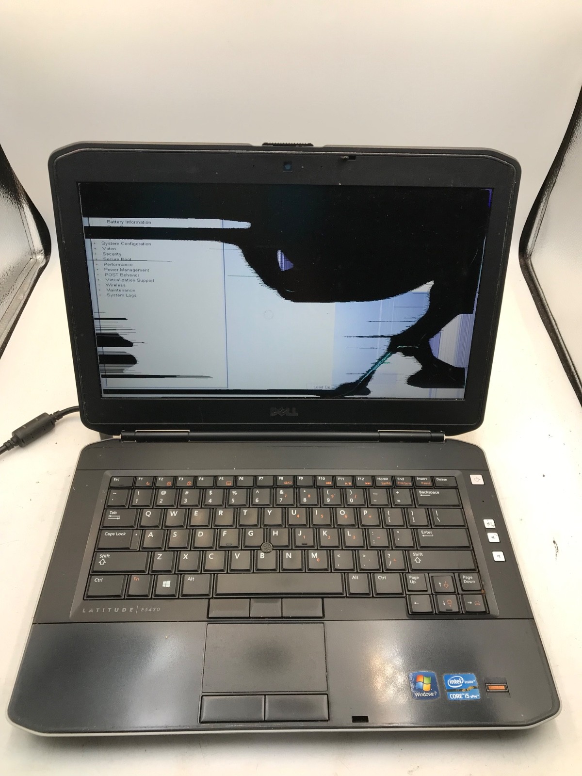 Dell Latitude E5430 Intel Core i5-3360M 15″ Laptop- BROKEN DISPLAY -MZ