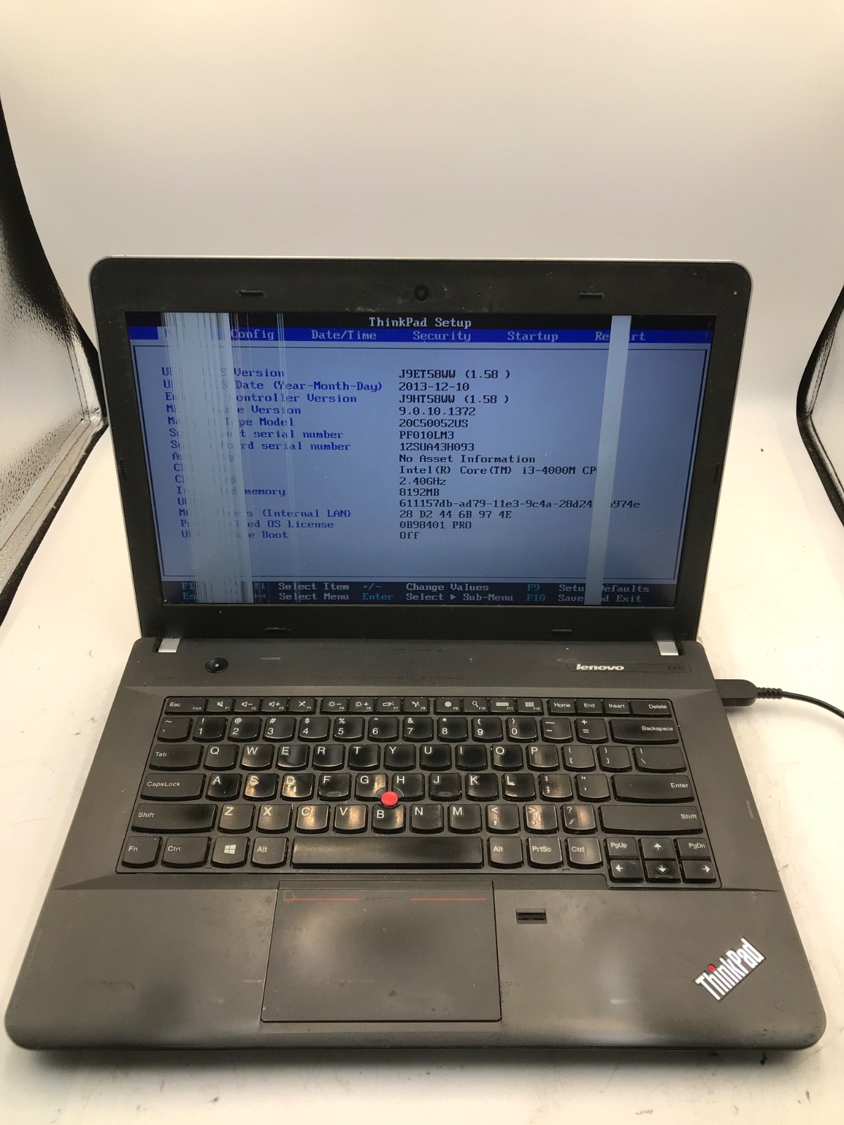 Lenovo ThinkPad E440 Intel Core i3-4000M 2.40 GHz 14″ -BAD DISPLAY -MZ