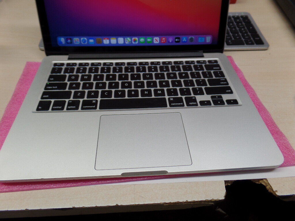 Apple MacBook Pro 13″ Retina 2015 | i5 2.70GHz 8GB RAM 128GB SSD macOS Big Sur