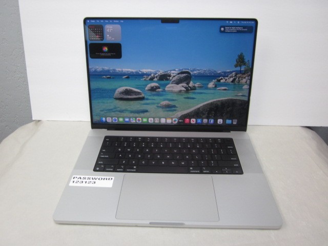 Apple MacBook Pro A2485 2021 M1 Pro @ 3.2GHz 1TB 16GB TAHOE OS Battery Count 220