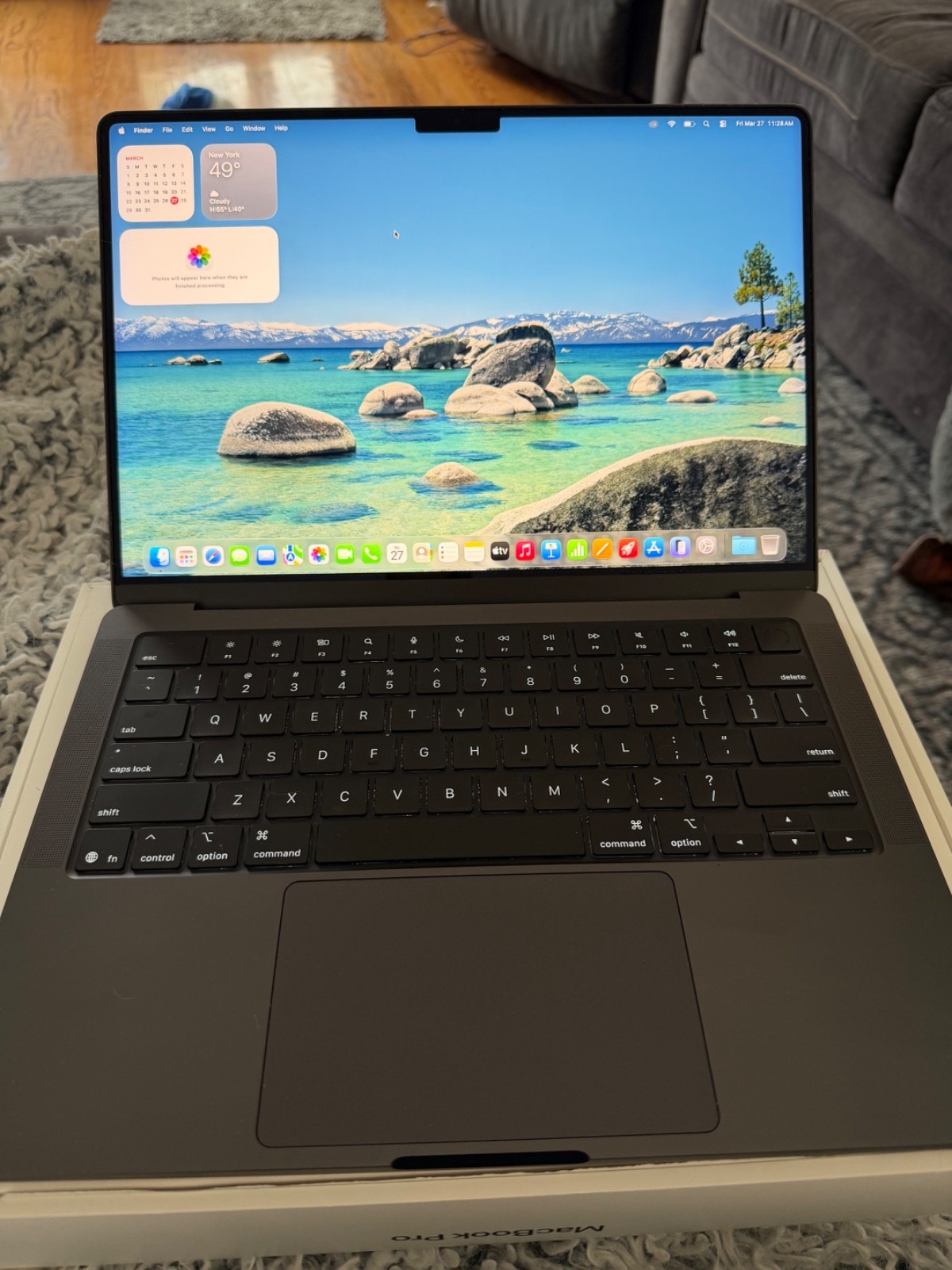 Apple 2025 MacBook Pro Laptop with M5, 14.2″, 24GB RAM, 1TB SSD Space Black. M5