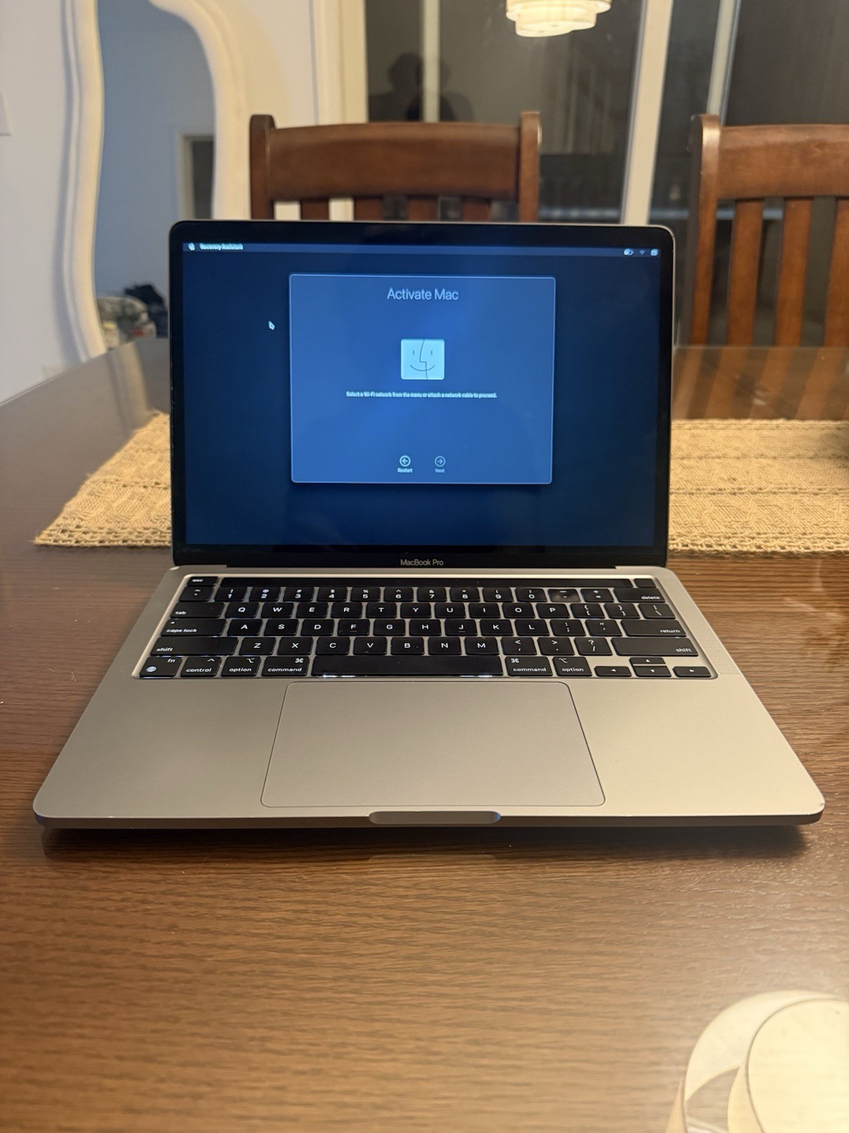 Apple MacBook Pro 13 in 2020 Space Gray/Apple M1 3.2 GHz, 256 GB 8 GB 8-Core