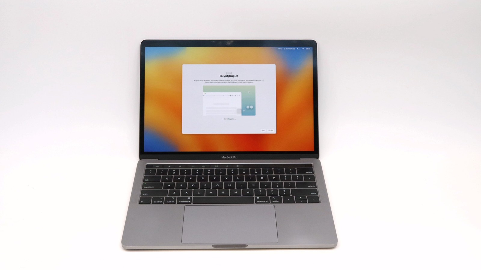 Apple MacBook Pro A1989 13 Core i5 16GB 512GB Gray 2018