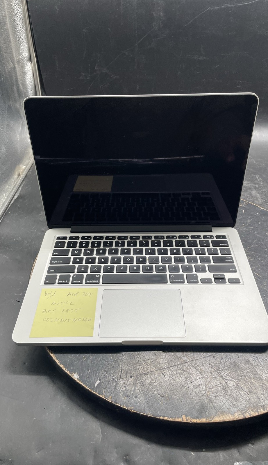 Apple MacBook Pro 13″ A1502 Retina Display Intel Core Laptop No SSD Unit