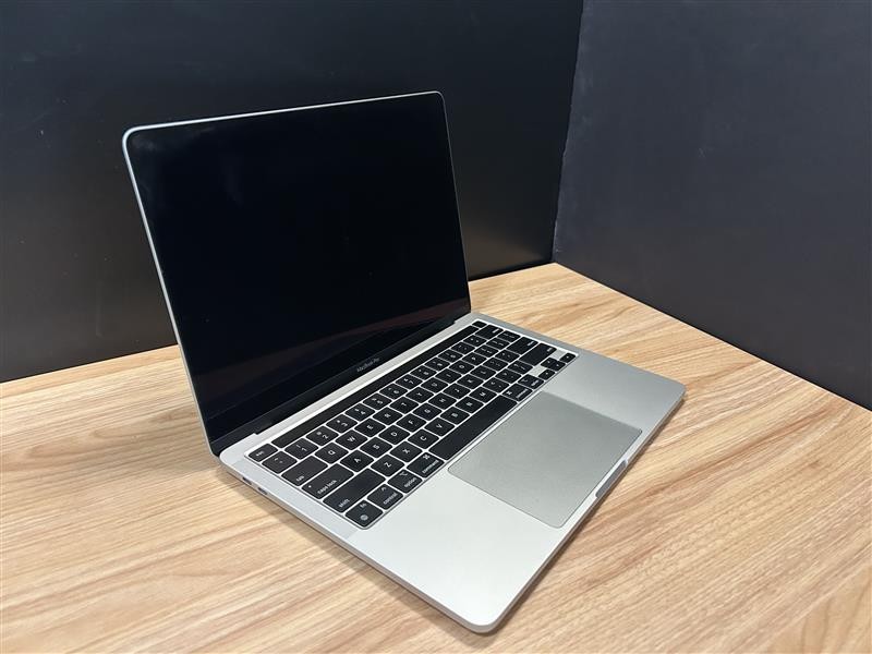 Apple MacBook Pro M1  13″ Laptop A2338 Silver 8GB RAM 256GB Storage