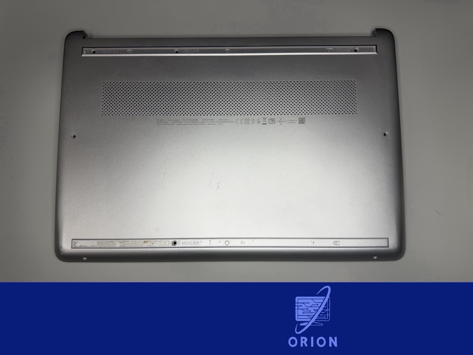 Genuine HP 14s-DQ1508SA Lower Bottom Base Case Housing Cover Chassis Silver