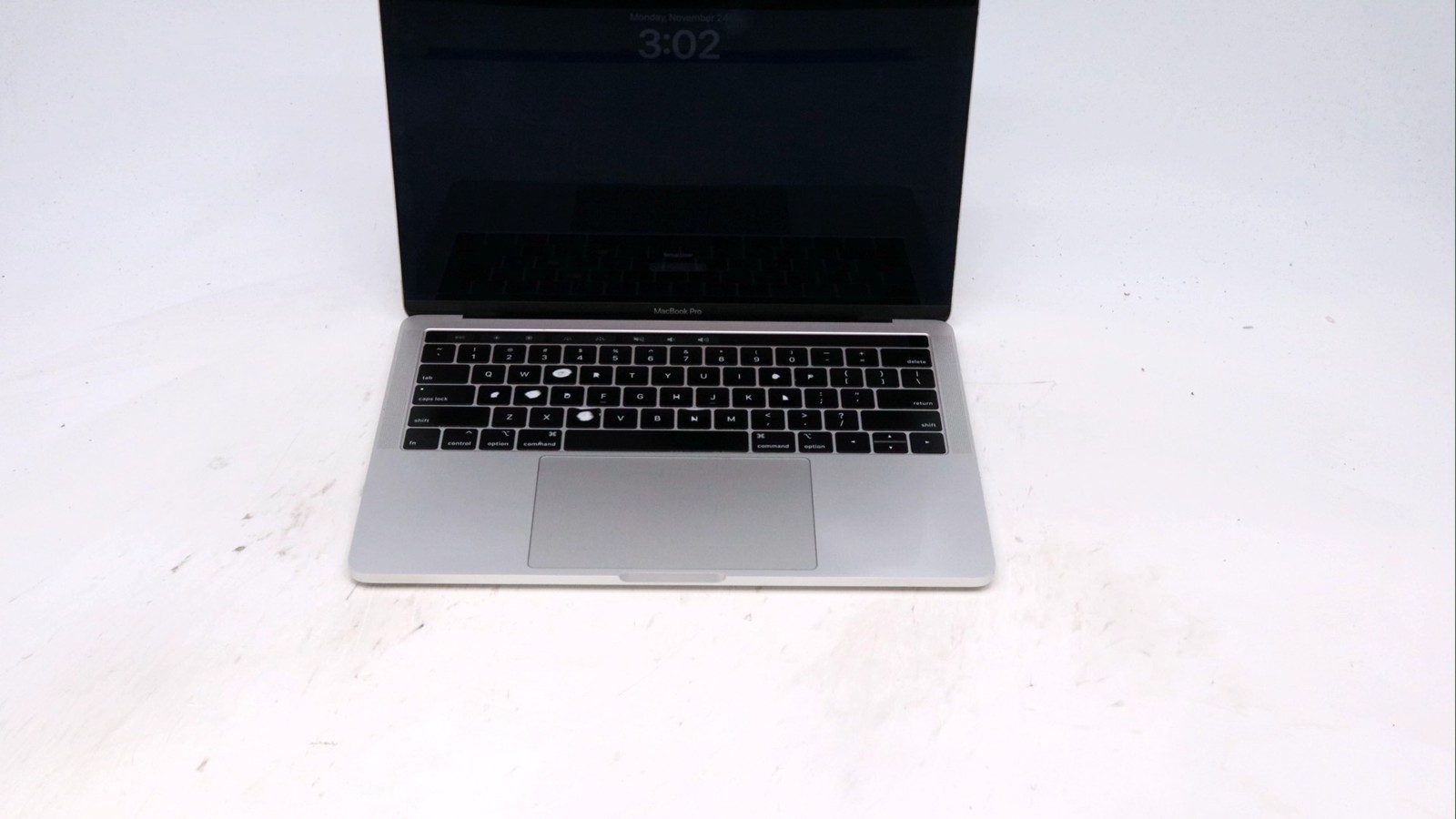 Apple MacBook Pro A1989 13 Core i7 16GB 256GB Silver 2018