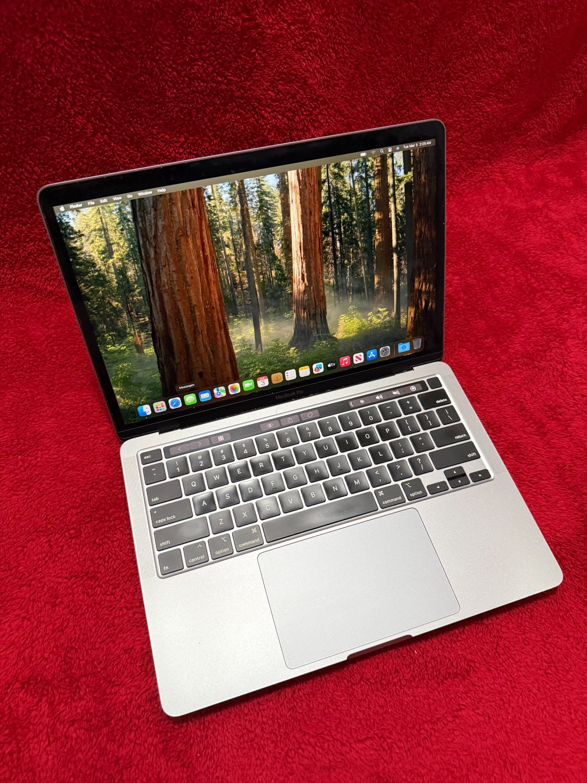 Apple MacBook Pro 13″ Quad Core i5 1.4GHz Intel i5 8GB RAM 256GB SSD Silver
