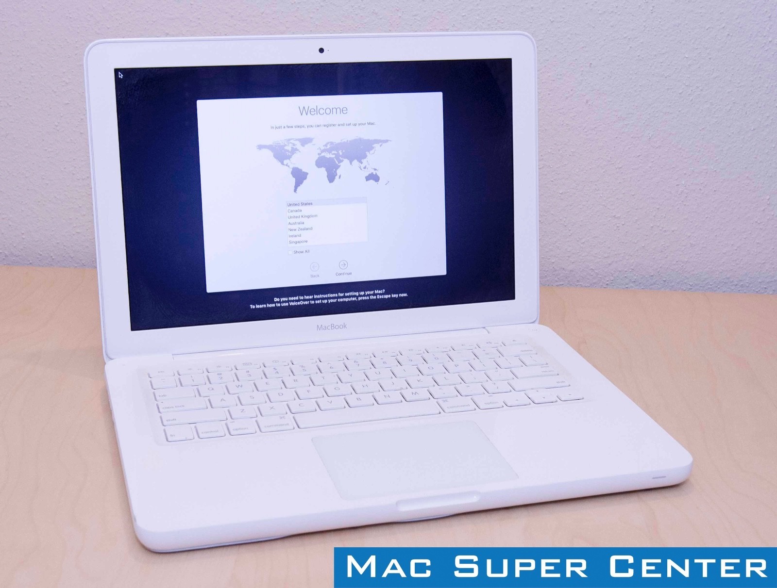 Apple MacBook Unibody 13.3″ 2.26GHz Intel C2D 2GB RAM 250GB HD Grade B