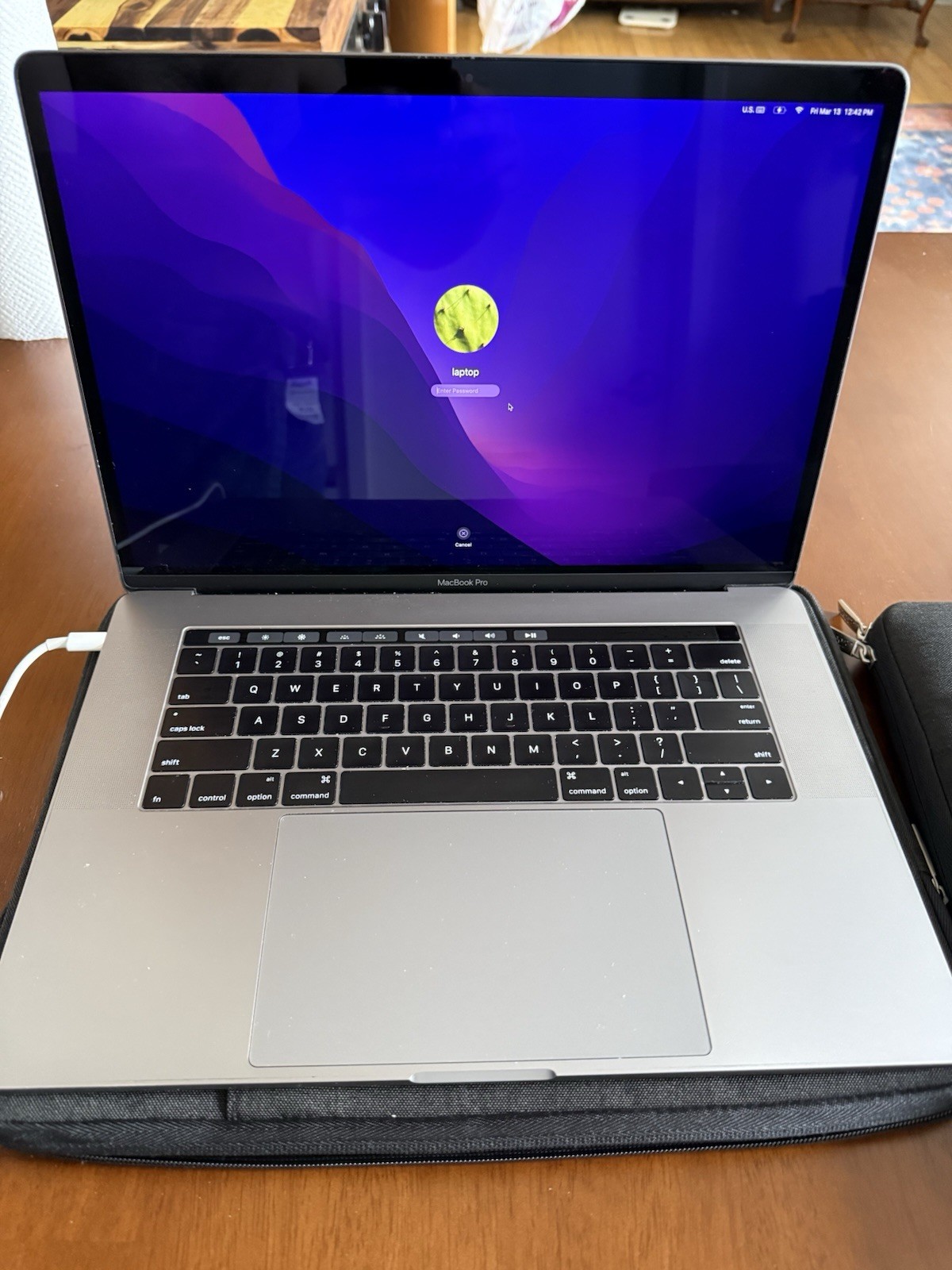Apple MacBook Pro 15” 2016 i7 2.7GHz 16GB RAM 500GB SSD