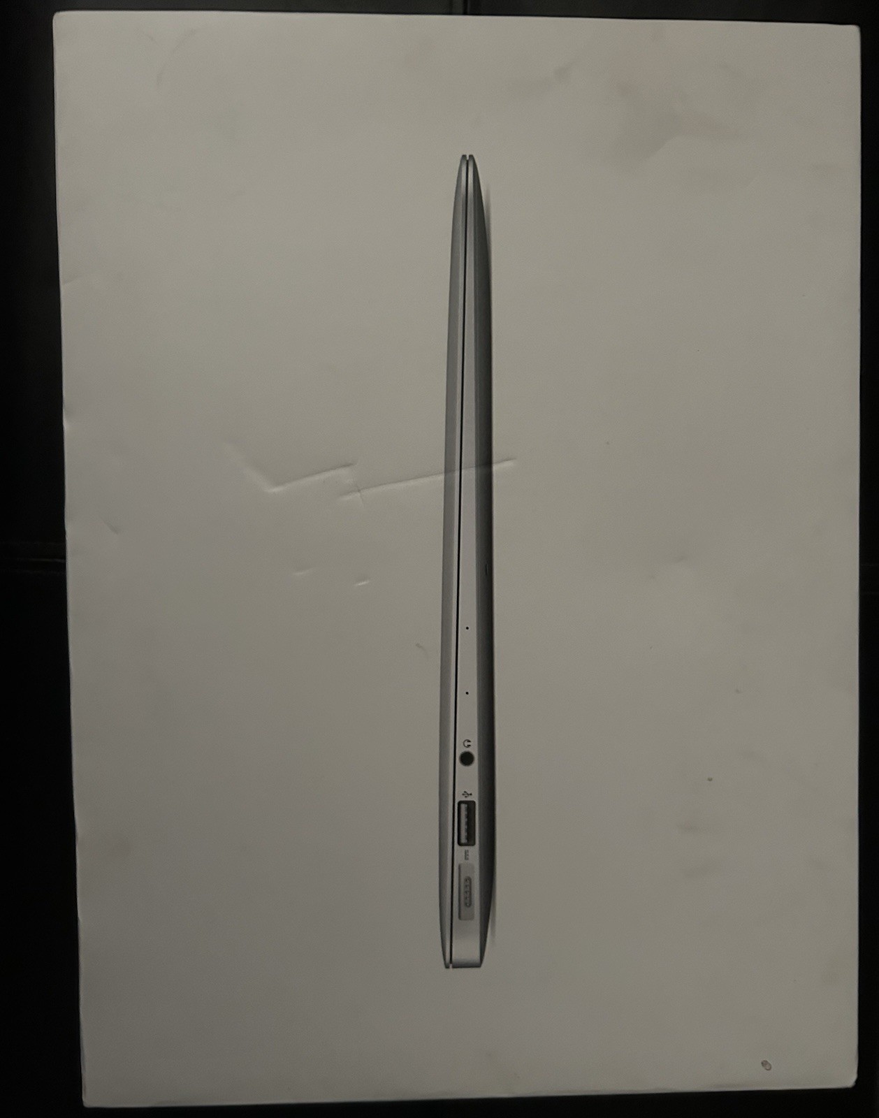 Apple MacBook Air 13.3″ Intel Core i5 8GB 128GB SSD Silver Laptop 2017
