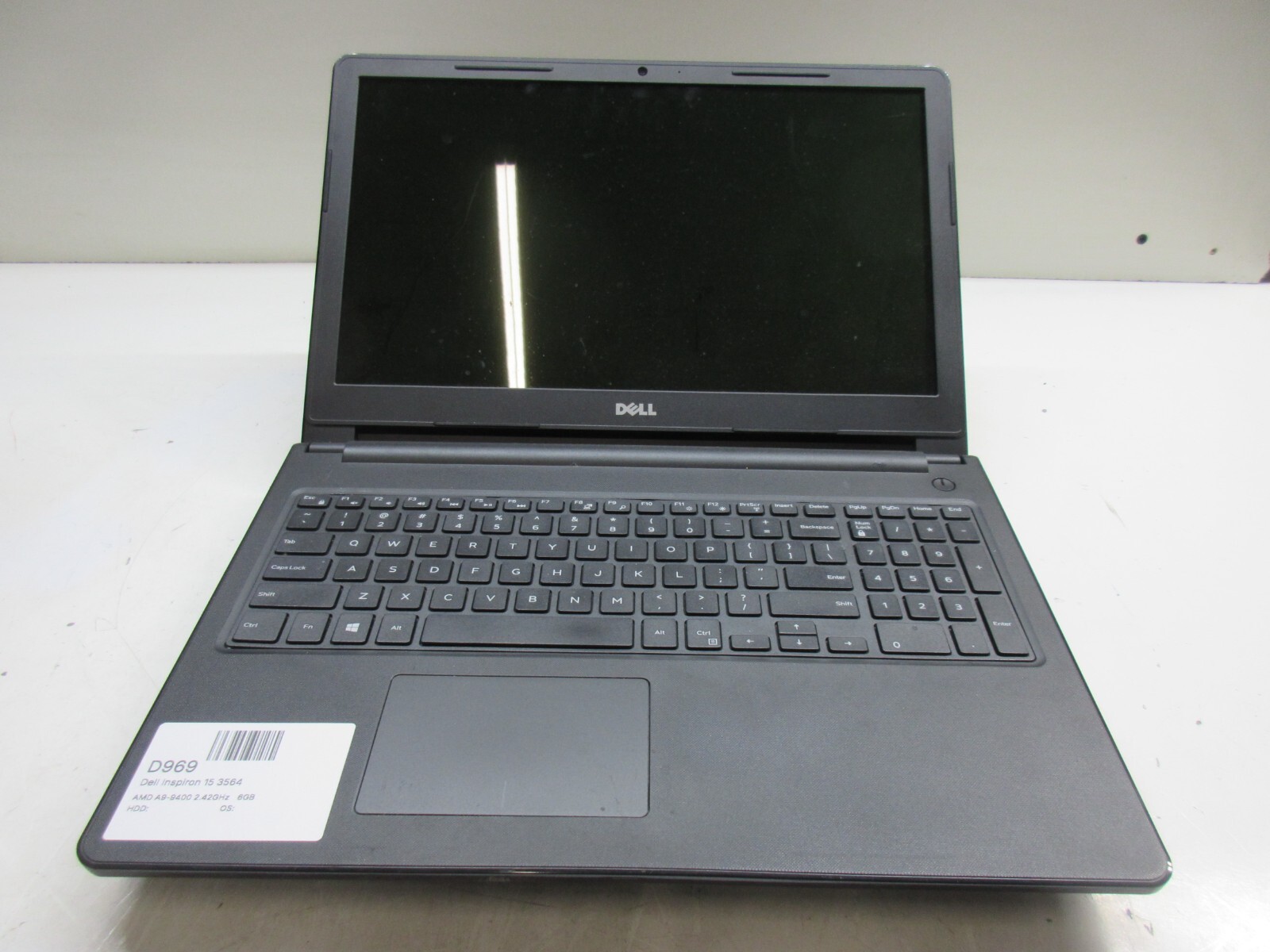 Dell Inspiron 15 3564 AMD A9-9400 2.42GHz 6GB NO HDD