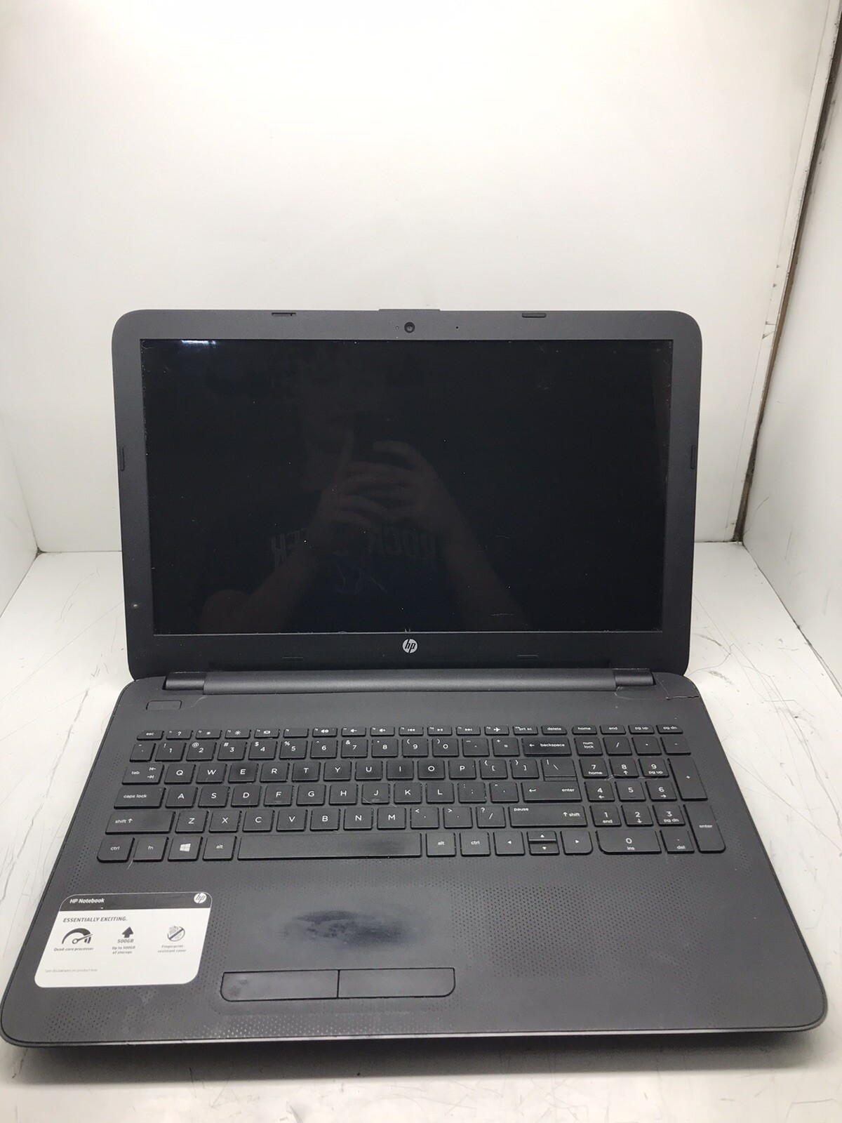 HP 15-af131dx 15.6″ AMD A6-5200 2.0GHz 4GB Ram NO HDD/SSD Boot to BIOS