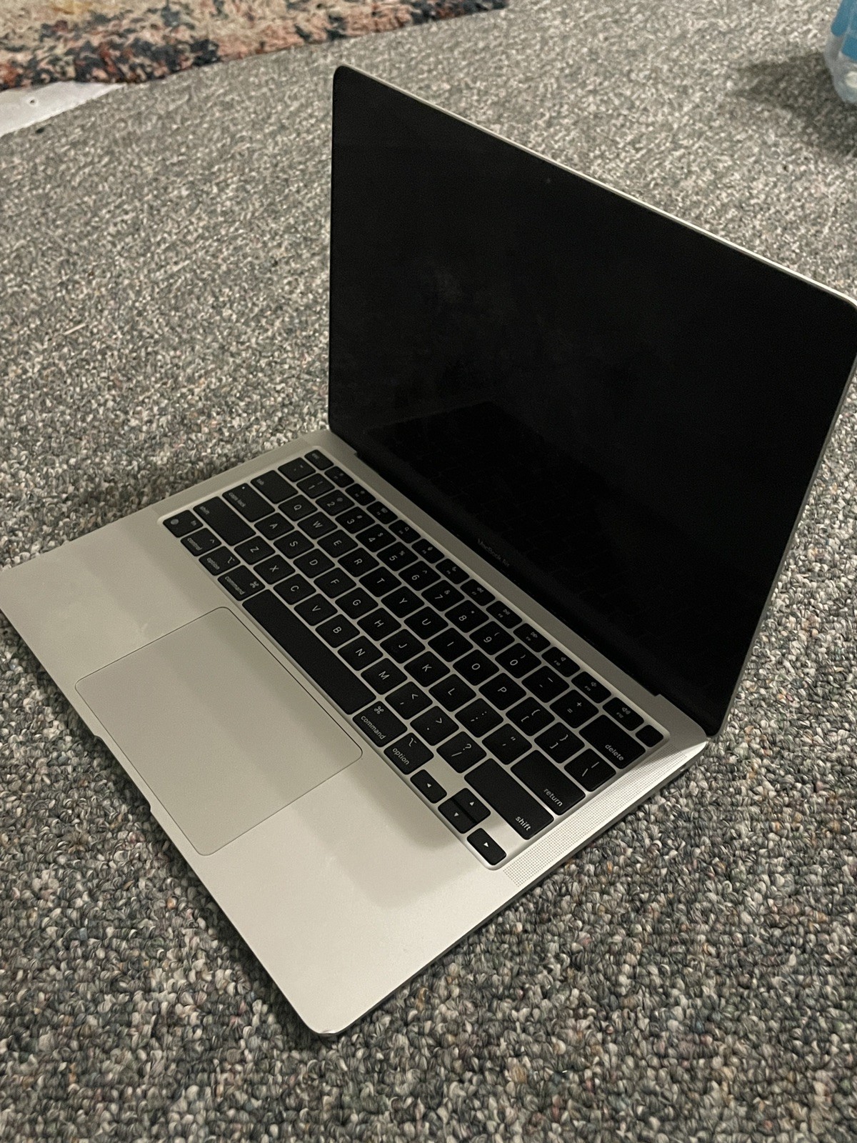 2020 Apple MacBook Air 13.3″ M1 3.2GHz 8GB 128GB 7-Core GPU