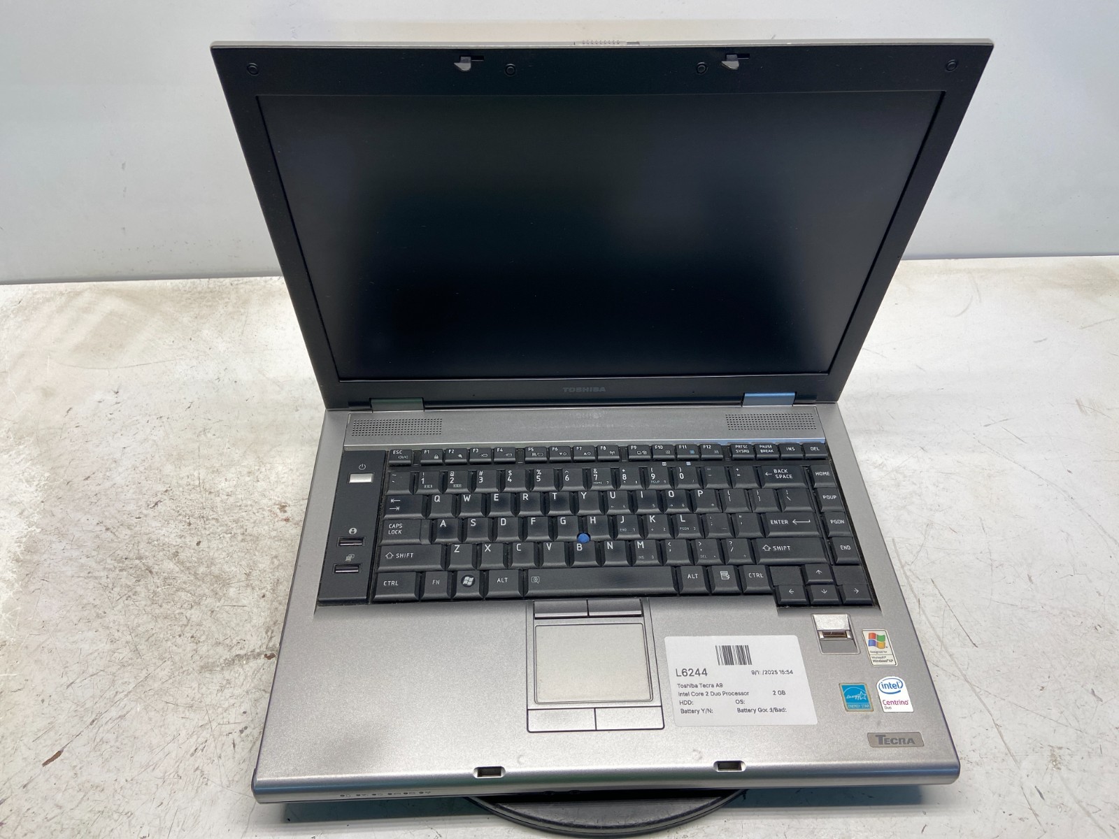 Toshiba Tecra A9 Intel Core 2 Duo Processor T7300 2GHz 2 GB NO HDD