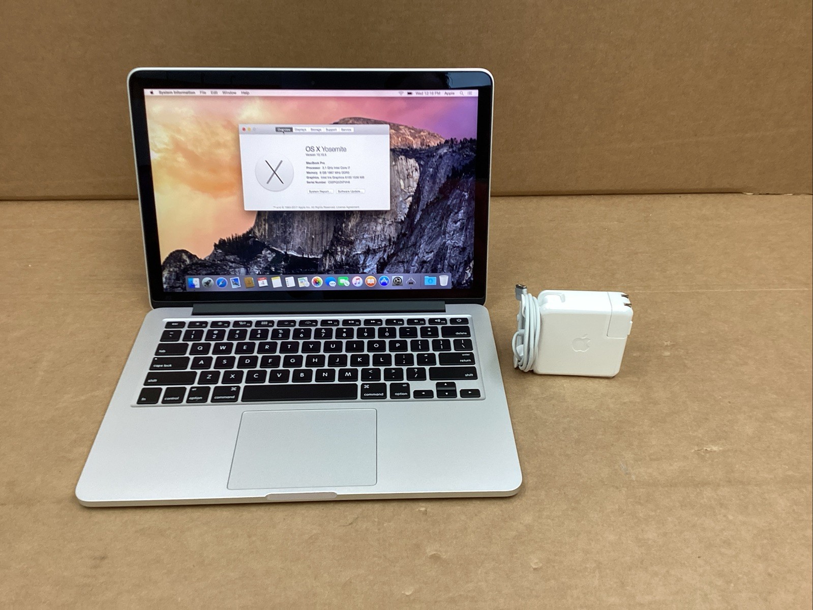 Apple MacBook Pro A1502 2015 13” (256GB SSD, Intel Core i7-5557, 3.10 GHz 8GB)