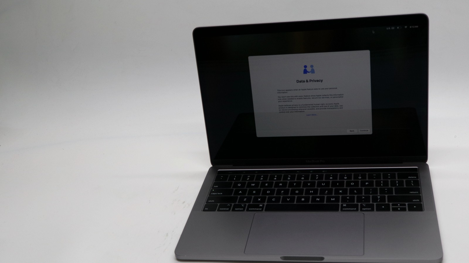 Apple MacBook Pro 13 Core i5 16GB 256GB Gray 2019 – Good
