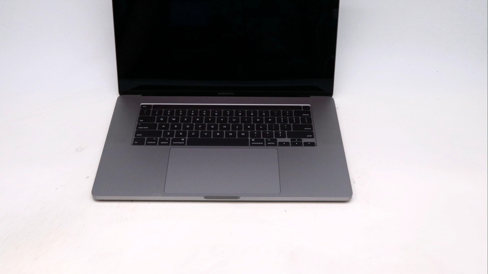 Apple MacBook Pro Retina 16″ Core i9 32GB SSD 512GB Gray 2019 Grade A BAD BATTER