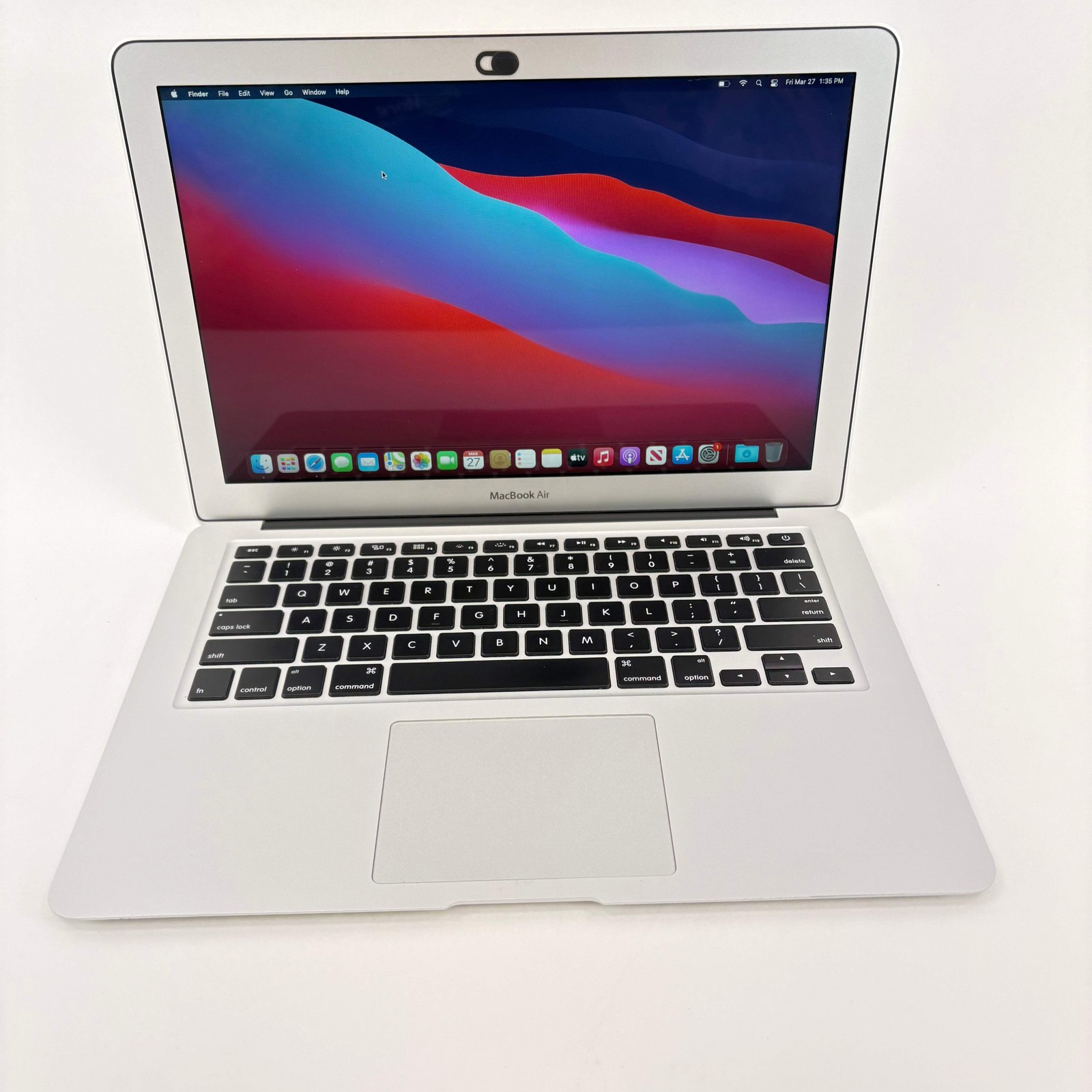 2017 Apple MacBook Air 13.3″ i5 1.8GHz 8GB RAM 128GB HDD Silver A1466