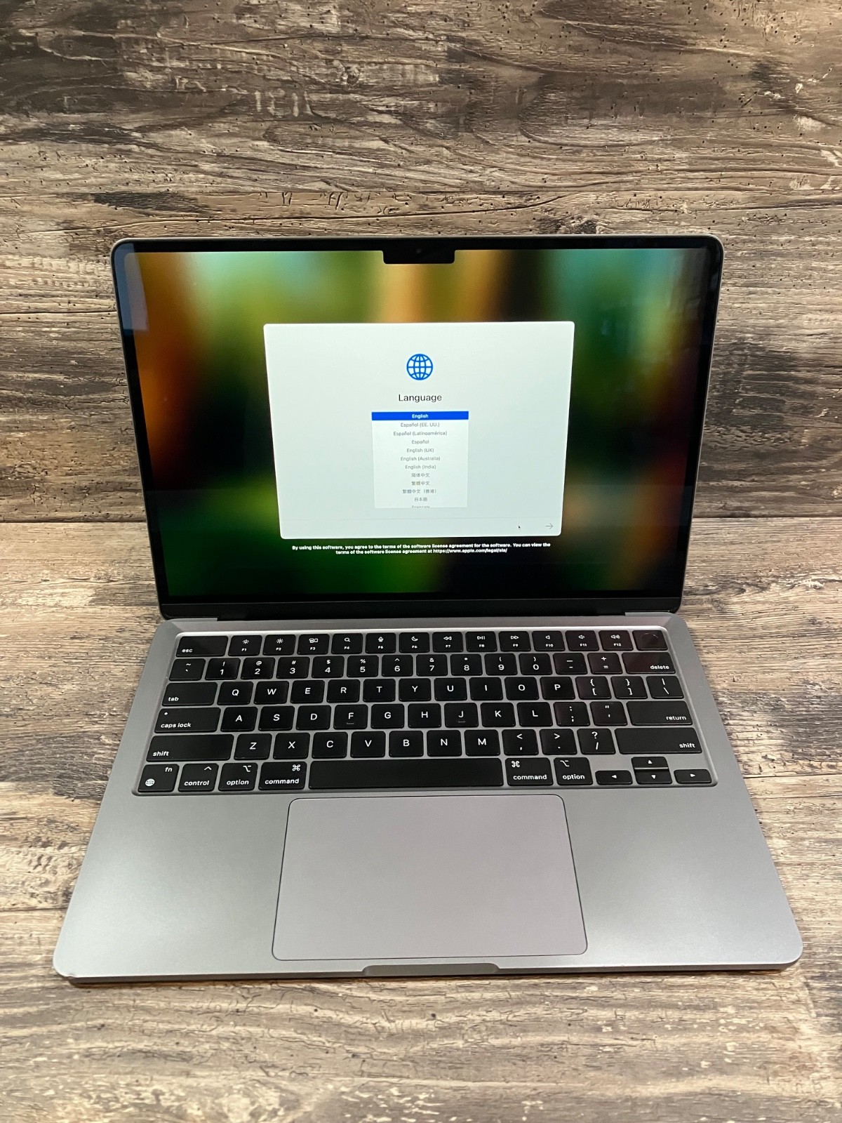 Apple MacBook Air 2022 13″ – M2 8 CPU / 8 GPU | 16GB RAM 256GB SSD *