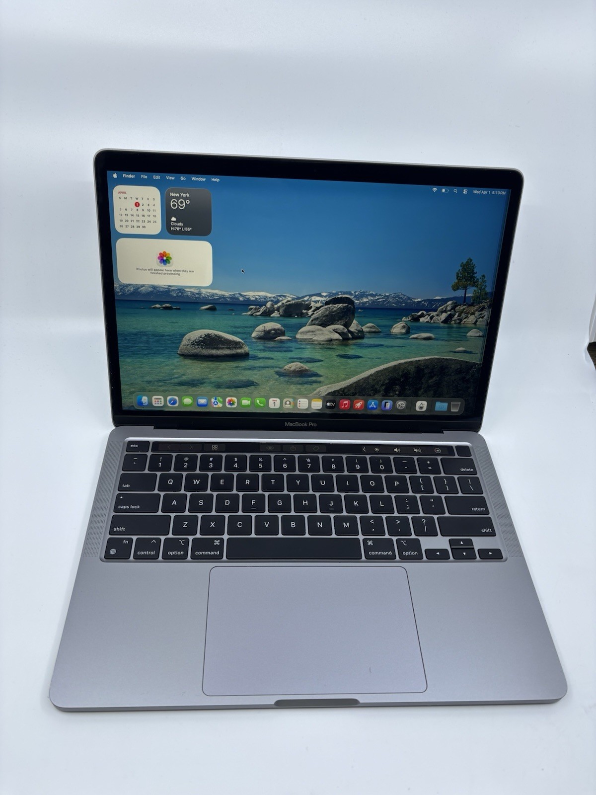 Apple Macbook Pro M2 13″ 8-Core CPU 10-Core GPU 2022 256GB SSD 8GB Ram READ