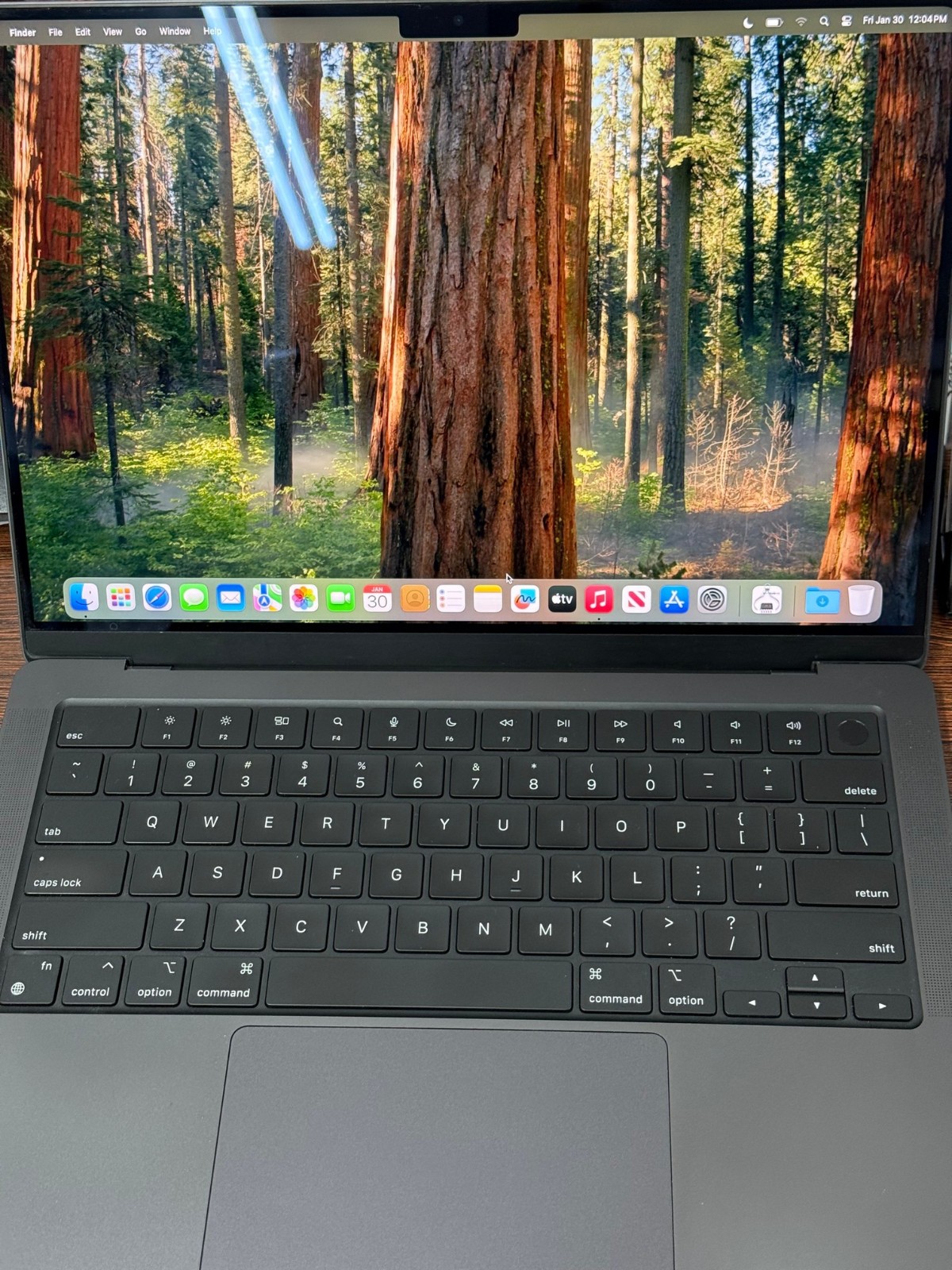 Apple MacBook Pro 14″ (M3 Pro, 18GB RAM, 512GB SSD) Space Black – Excellent 98%